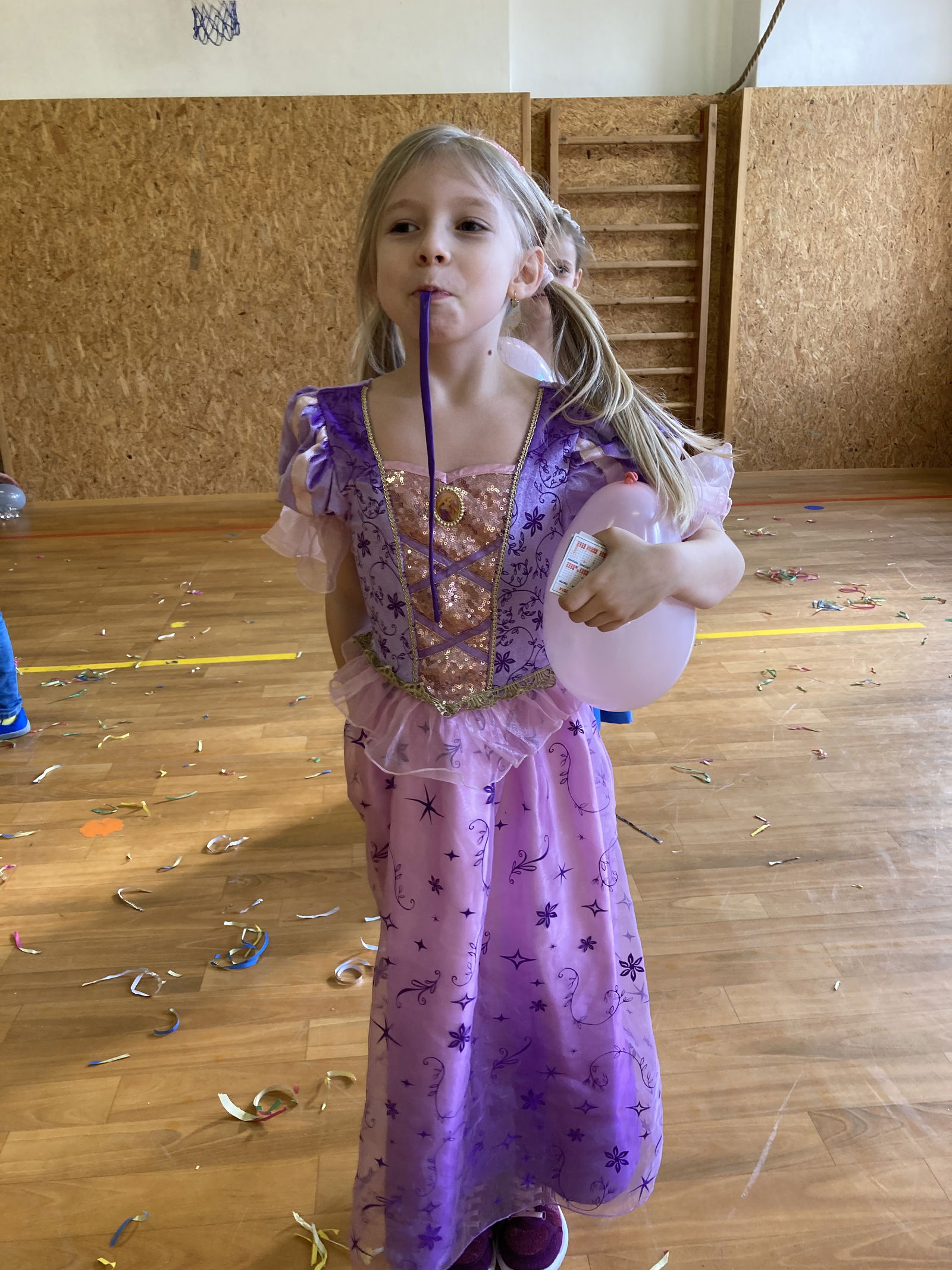 263F4650-D2CB-45C6-B0AB-2A5B33B436DC