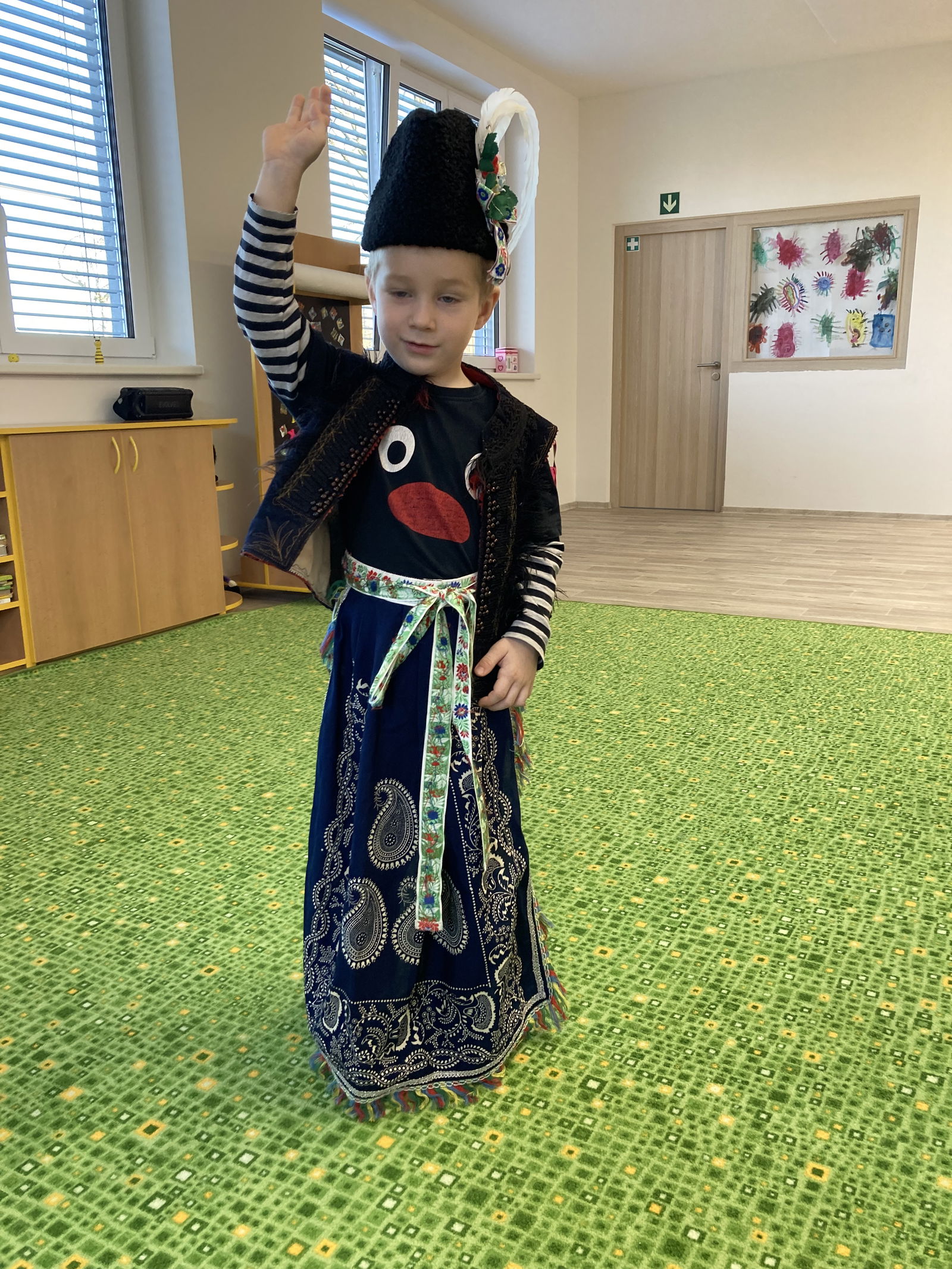 B82C6D21-8B12-4FD4-B04C-85B21EC988D6