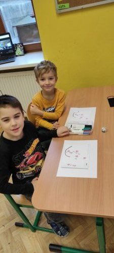 4ef5f54bd5ef14ded057b600e853c989