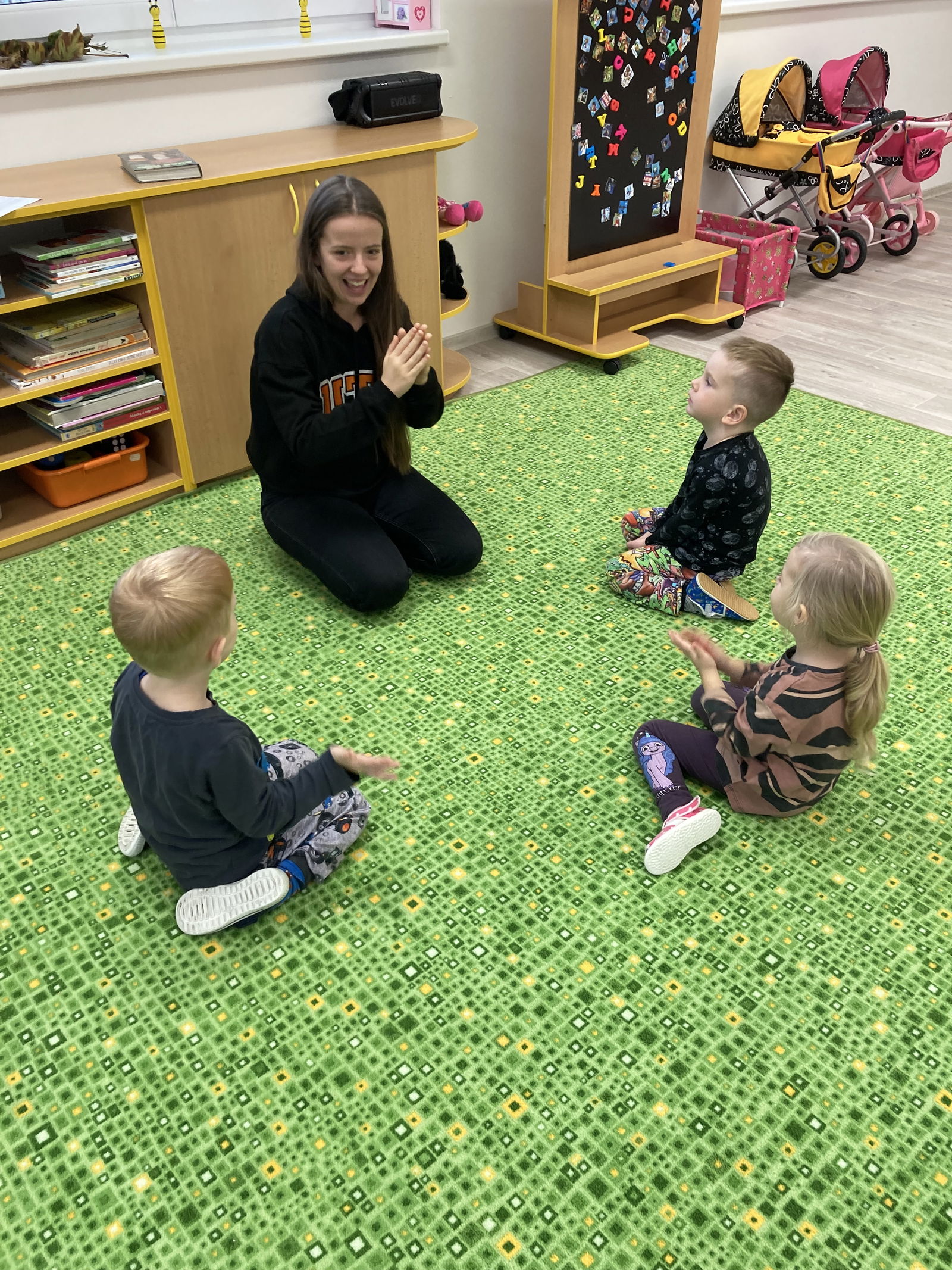 897BE3D1-B694-4CDD-B443-6554C89EA0AB