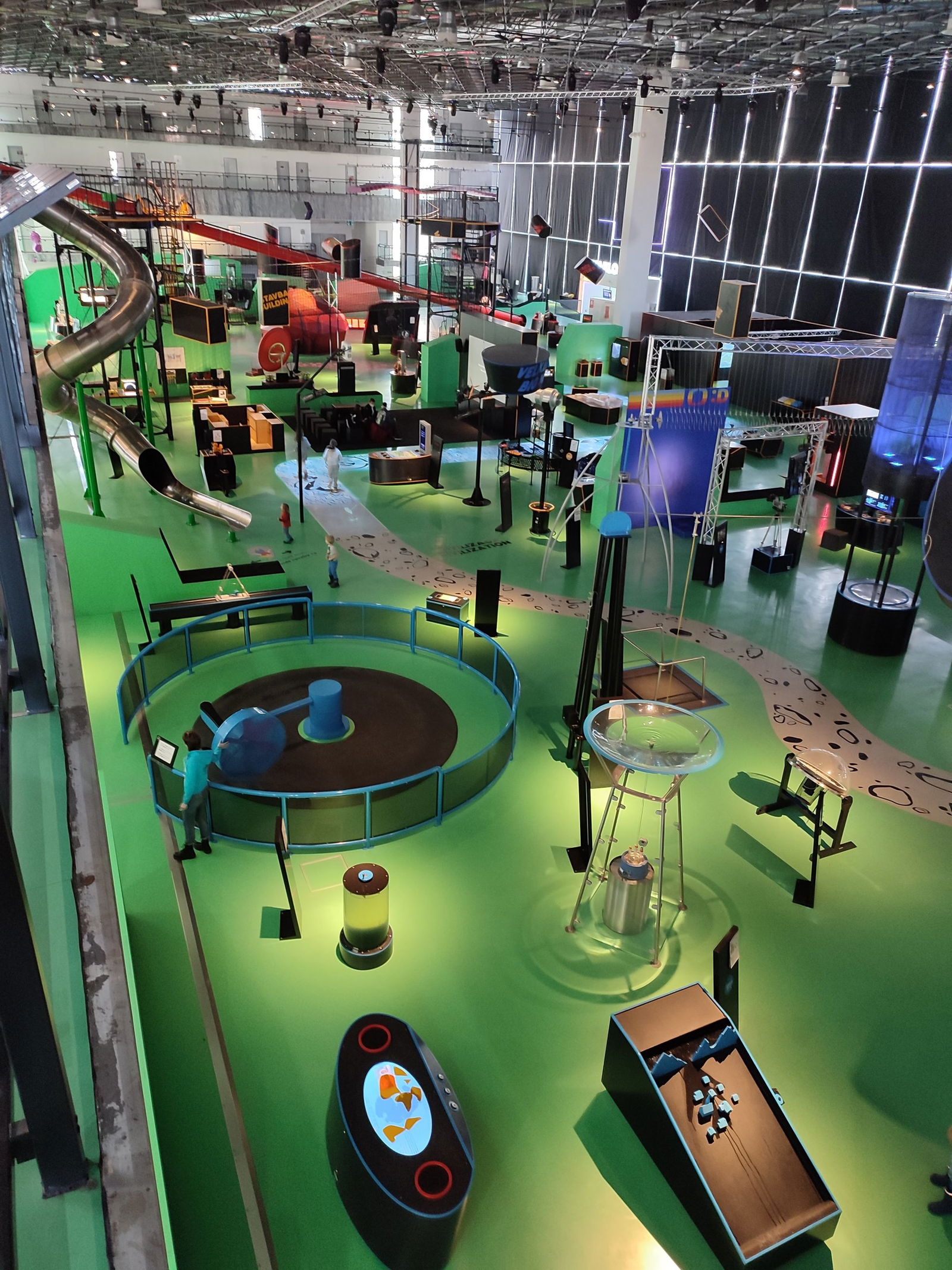 09cb62e6d4bab2714ad4aefba5728c03