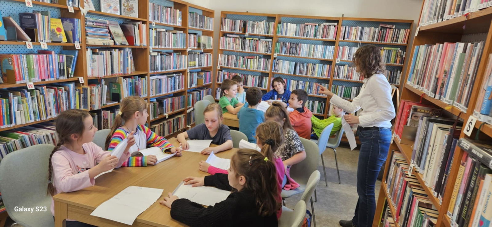 2f775ae3-627b-4053-a921-a70ce494de83