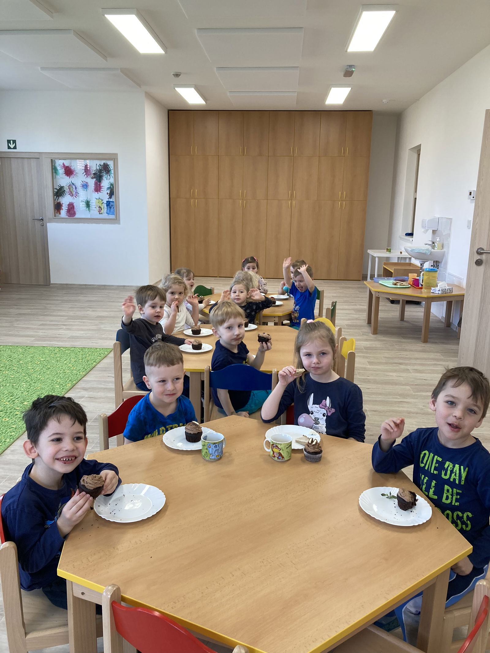 1777FAE0-BAB4-4E51-9123-8512D942848E