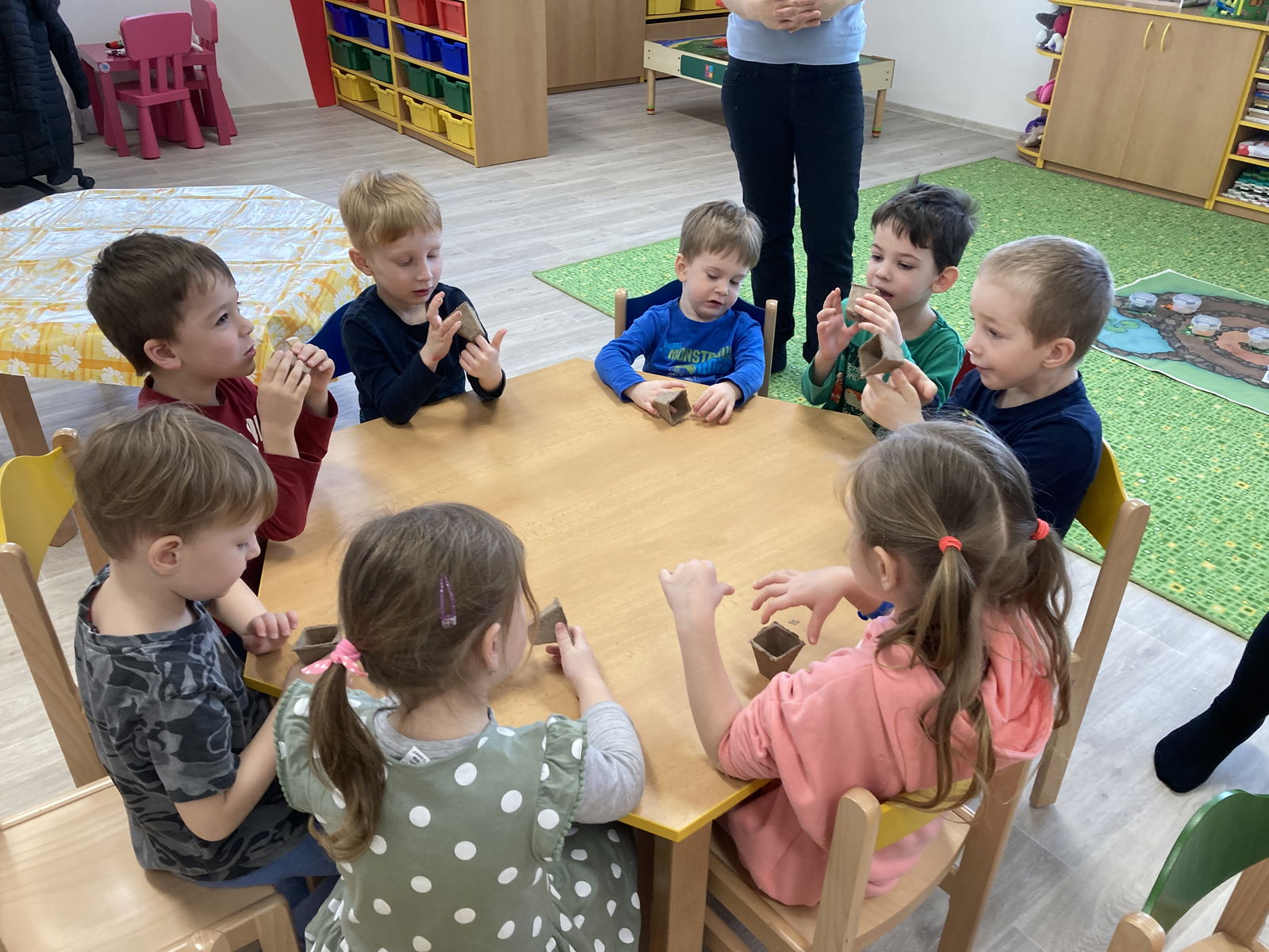 7C6CBF47-456B-4458-8375-7619CEF60F50