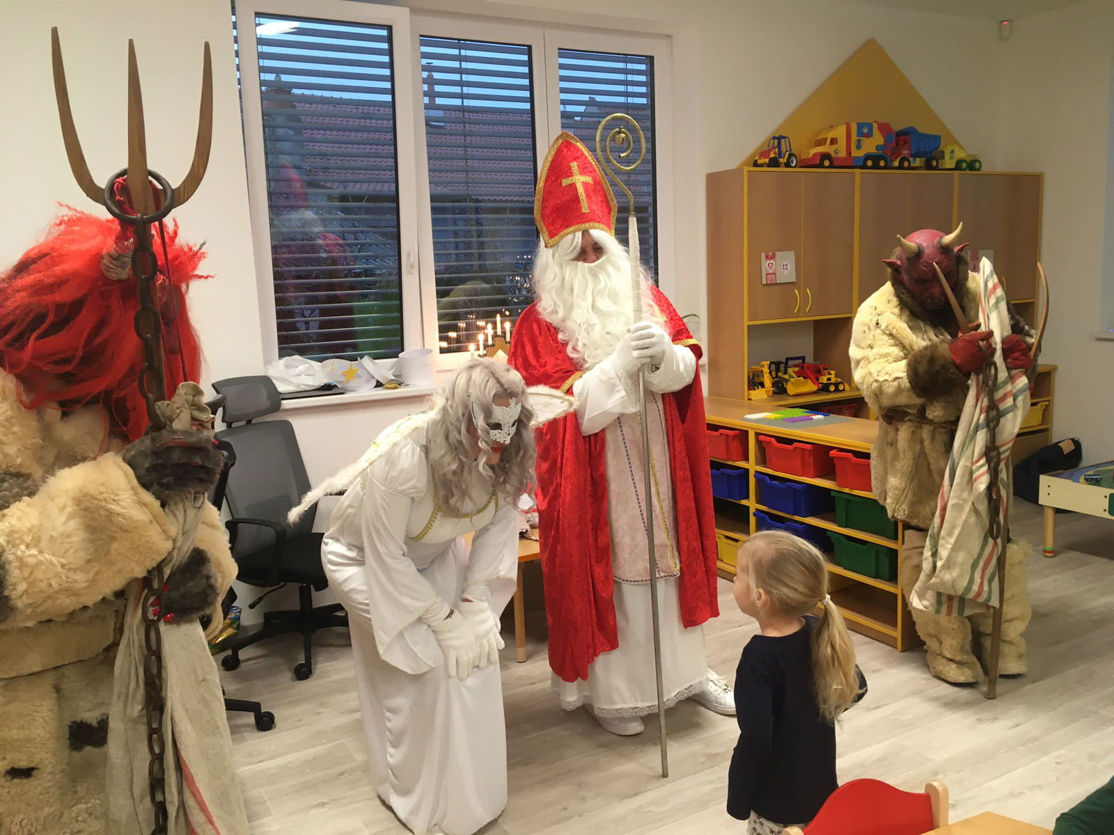 PHOTO-2022-12-06-16-32-12 (1)