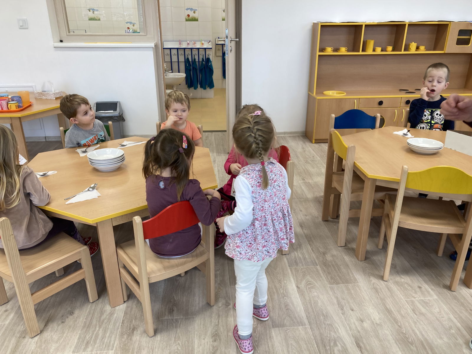 534F5D77-6D44-4C7D-8AC8-292E94DCA447