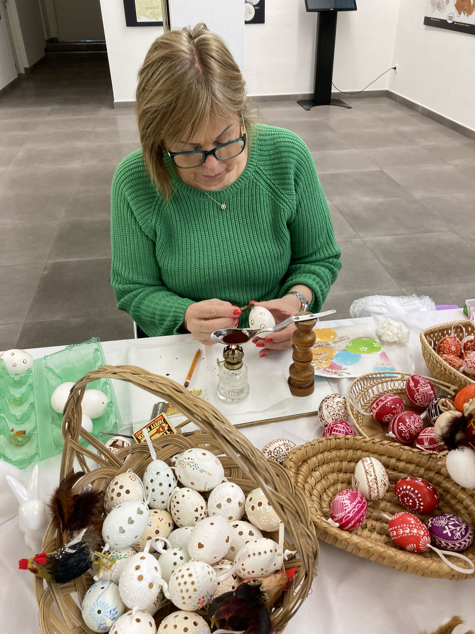 AFD6D9C2-638F-4FBB-9104-C4DD2981F222