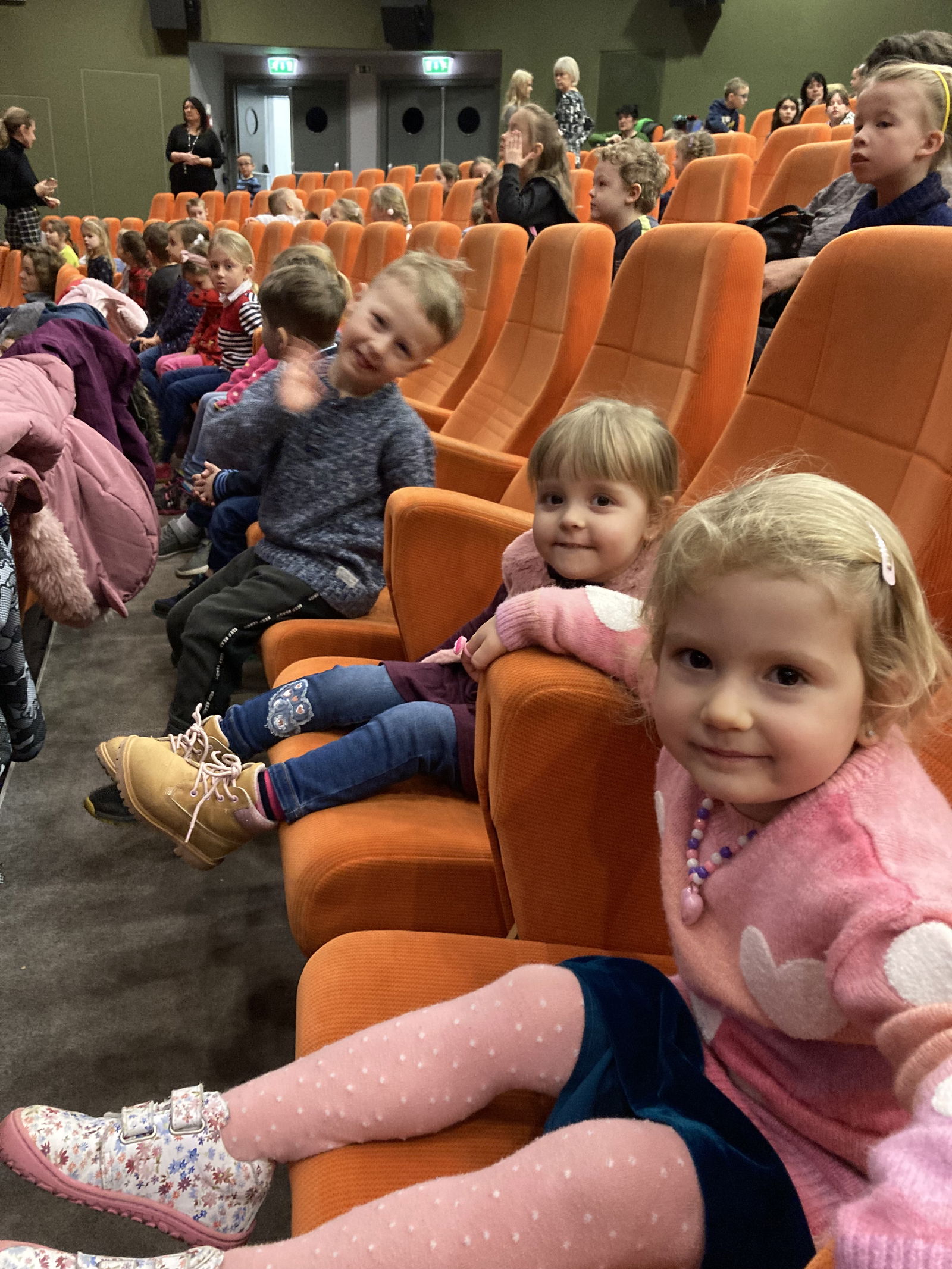 3481394B-8FBA-4073-B5EF-1B3850A0F0B8