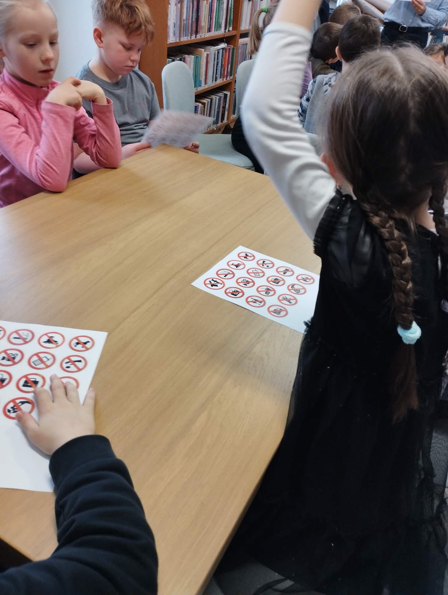 b8cf7785-d1bb-4420-b573-ae41d348fa00