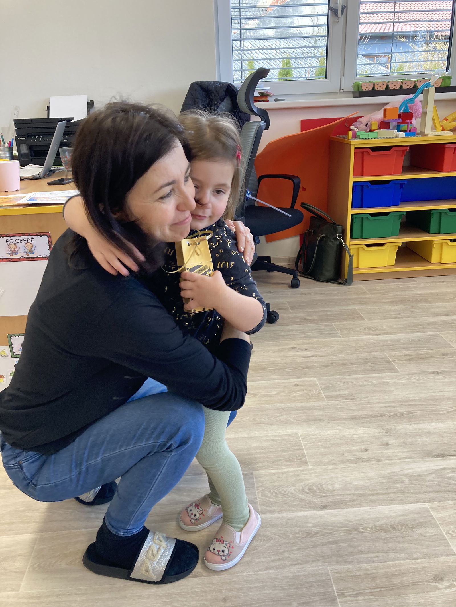 2C1AE758-6E6E-4CC4-836D-A4A9DD2B8F1C