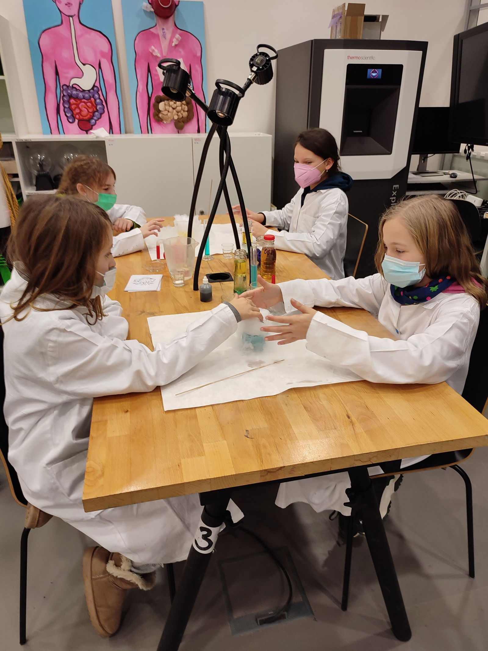 37347b4a893649daaf1b5b62ab660e40