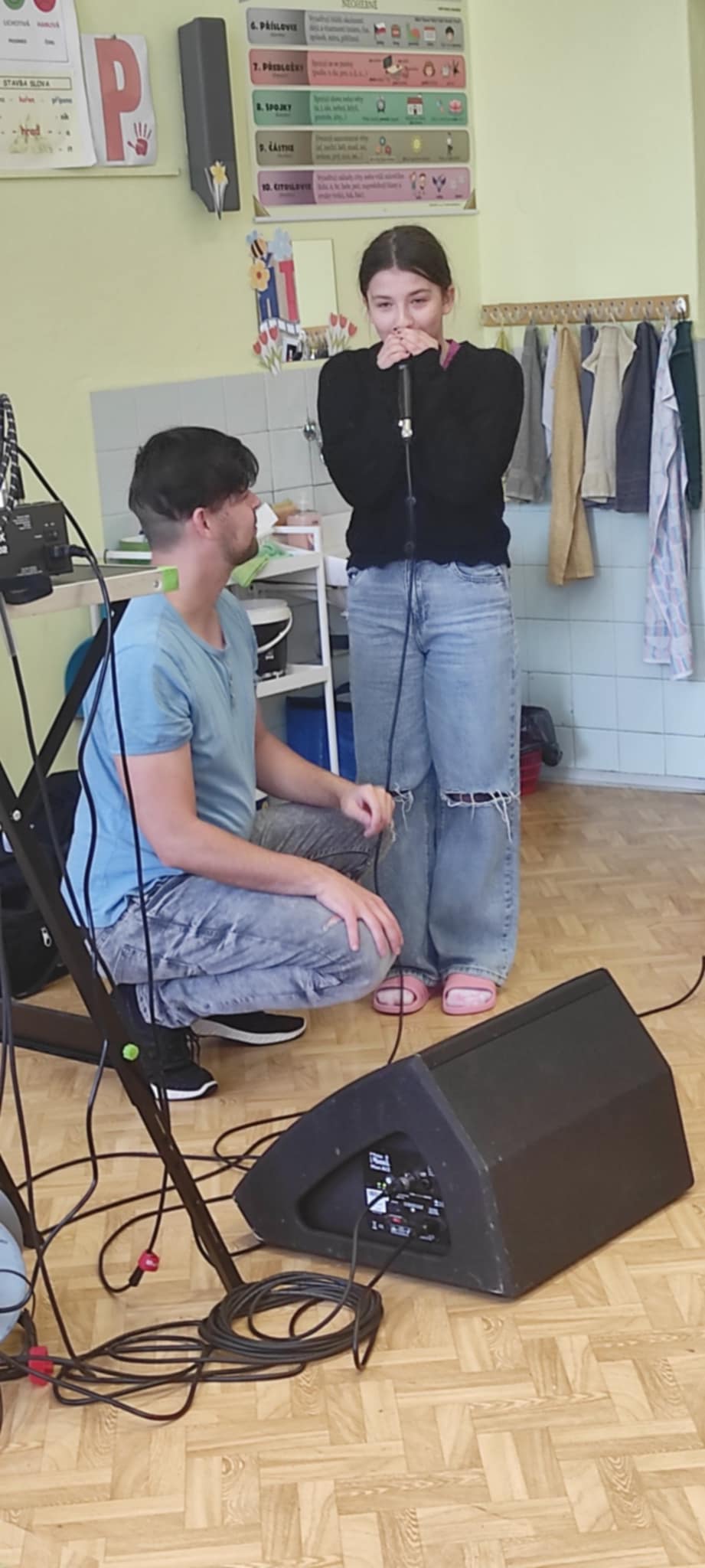 b10b996d-201e-45f6-befe-f03fbca1db9e