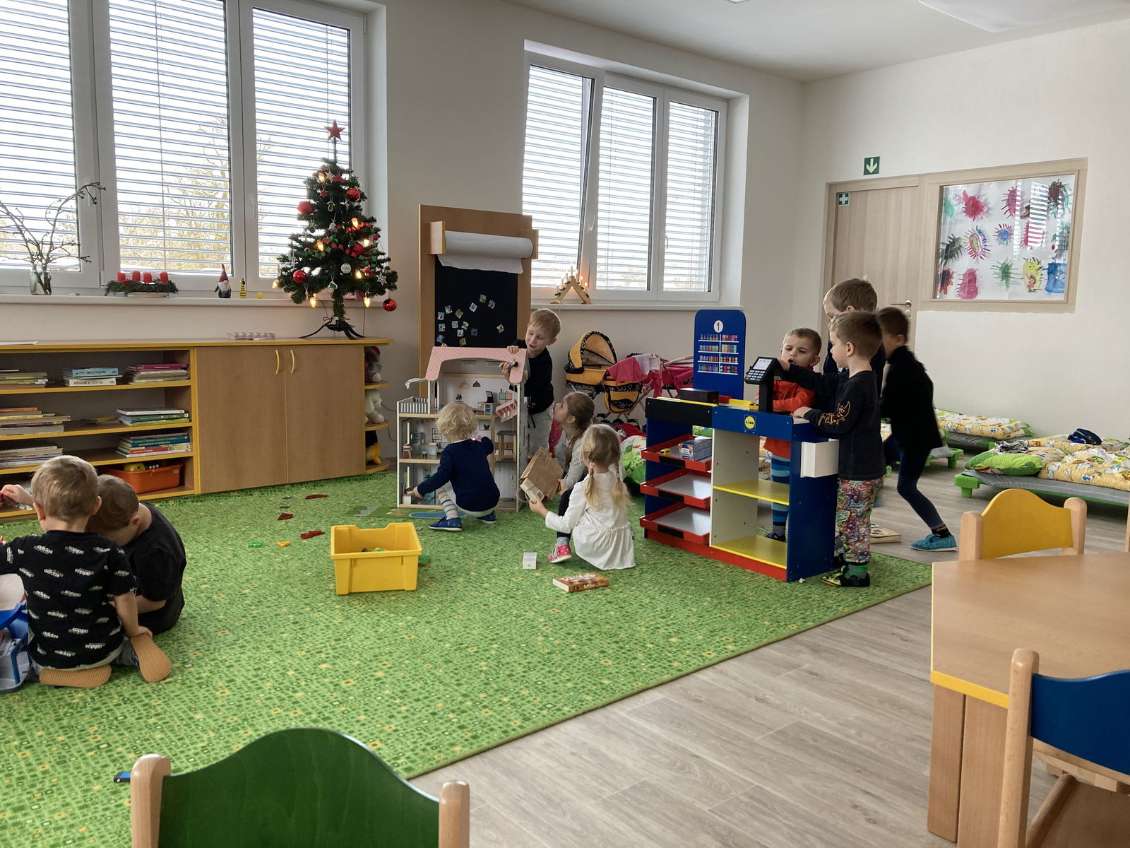 80B8AEE6-C0EB-4454-9650-CCD8CDA570B3