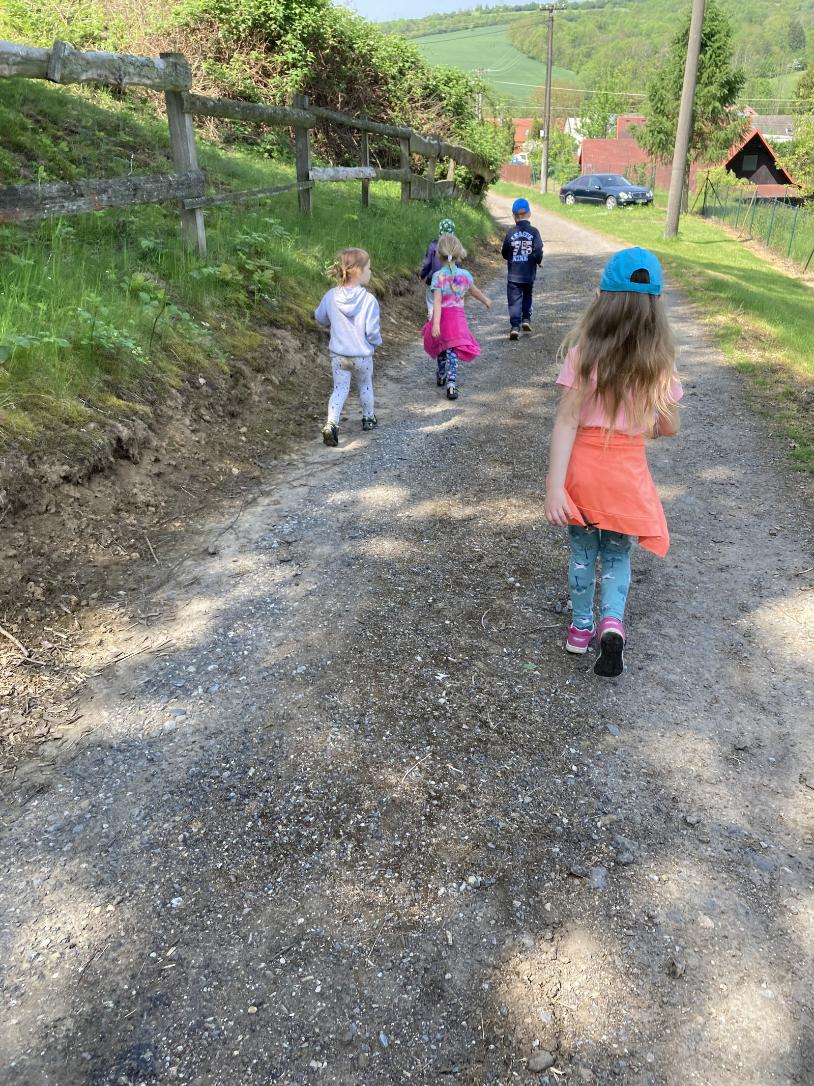 B33885AD-7B4F-4EDD-A18C-1E0E9535A253