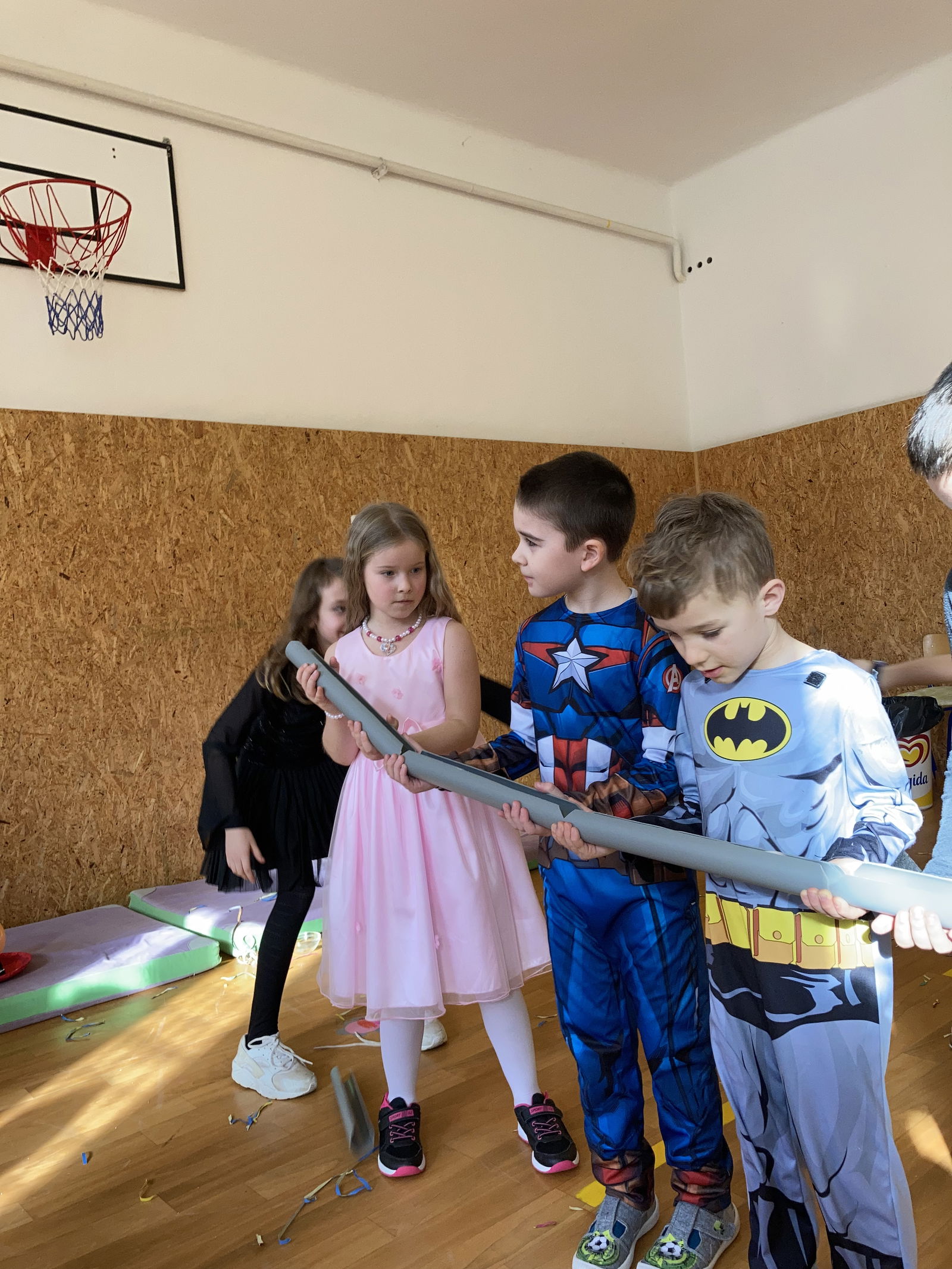 30070E9D-3D1B-4C39-9627-D6F599ABFE85