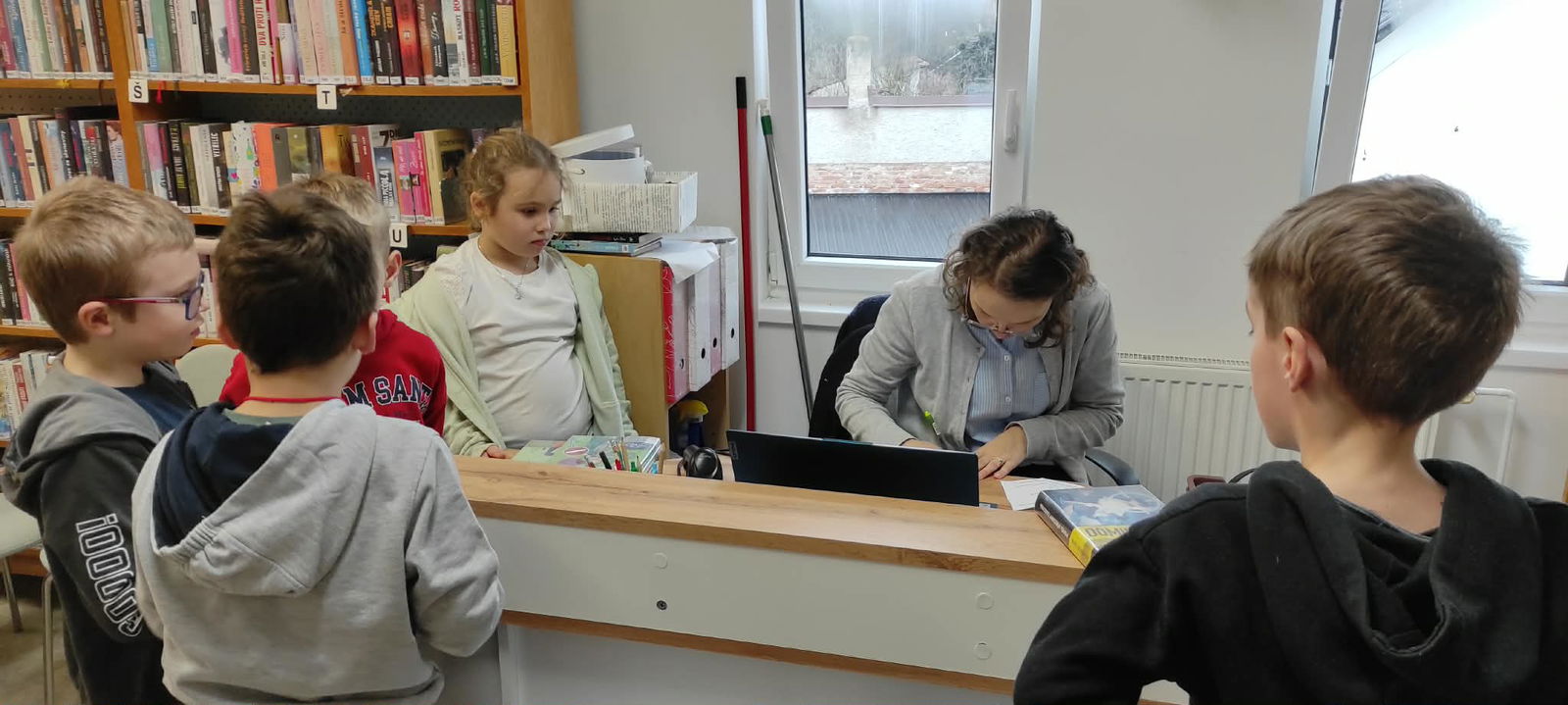 554aed80-2c89-4373-8c06-0cb920a0cef4