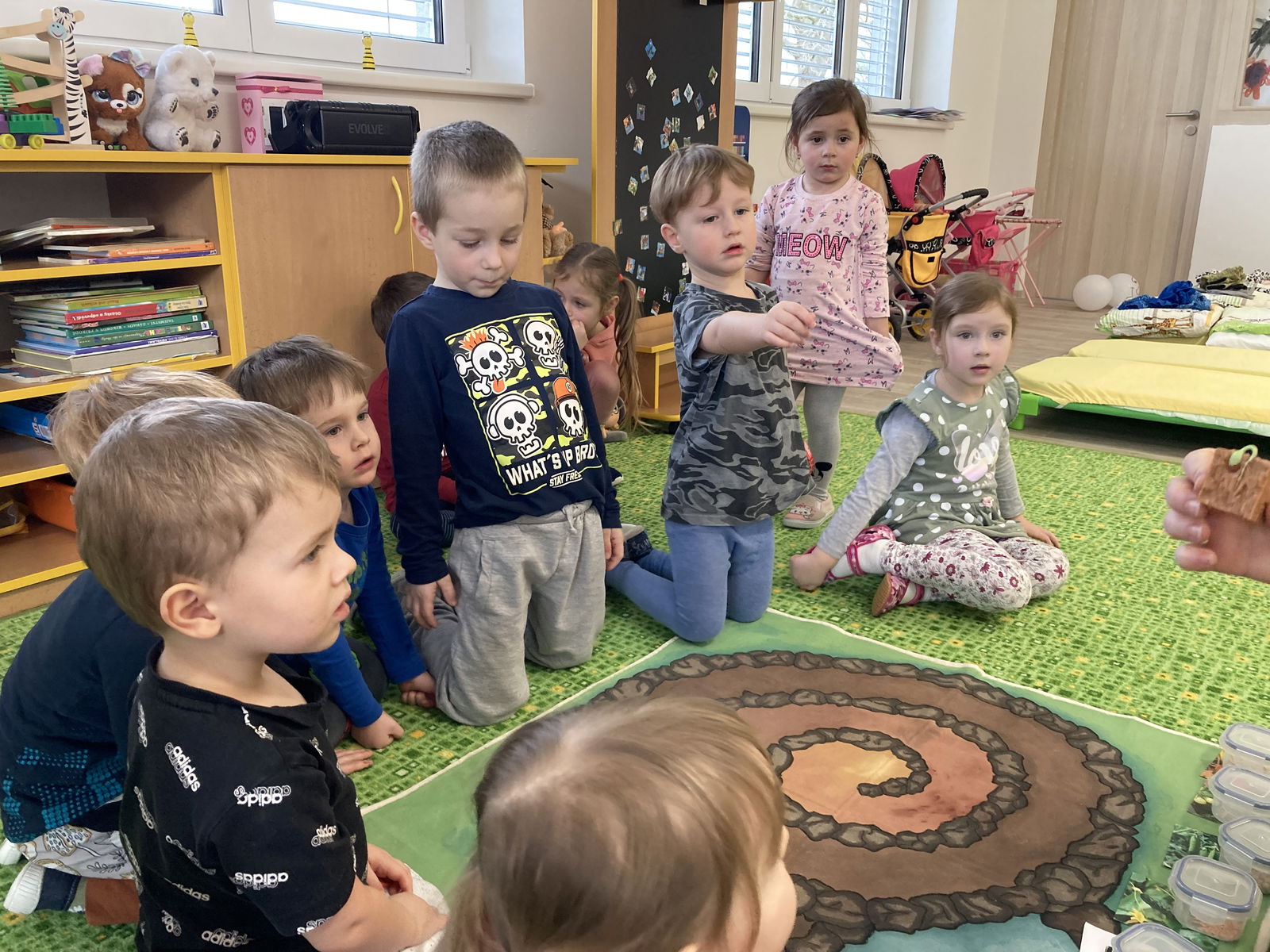 14D1EDFD-CC9F-4F3F-B439-FE86E5005F06