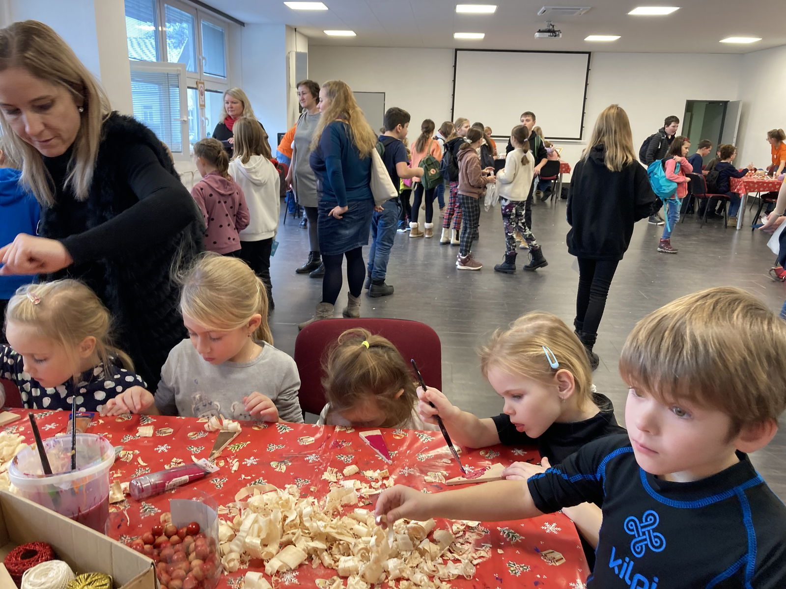 1350A8F1-8008-4DB8-A6B3-4E05EB193FAF