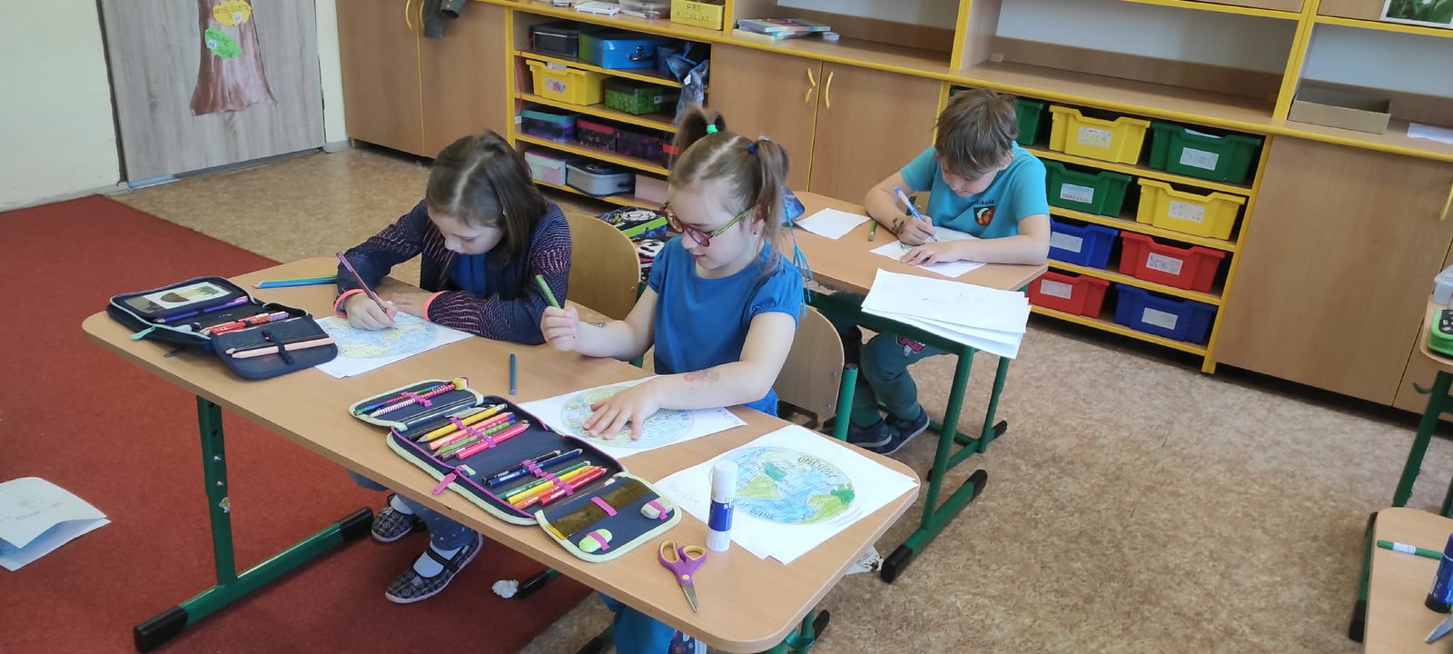 ce4d3479-3fc5-4dea-b235-bbdb46e4f526