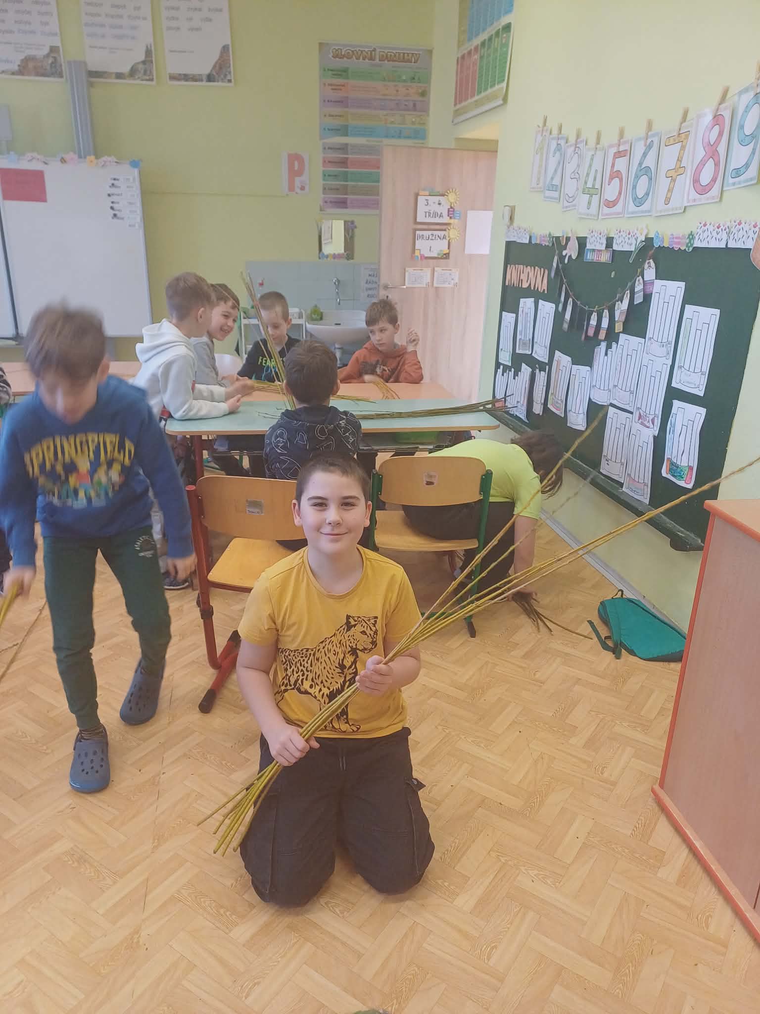 f5166025-7d4b-4c64-a18d-97e7595f1ad8