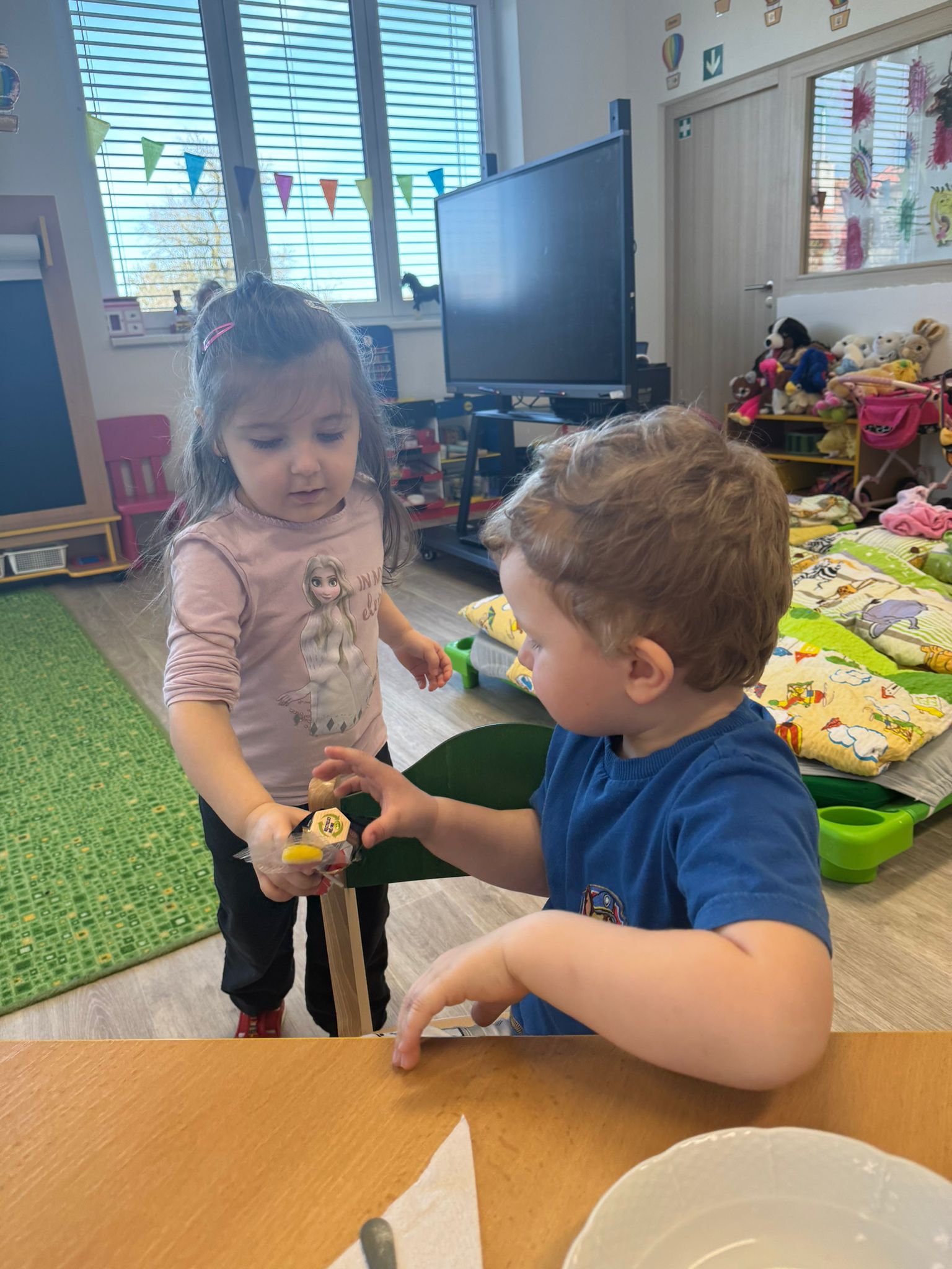 c22ee698-7f64-46ee-8d9a-760632df8b5a