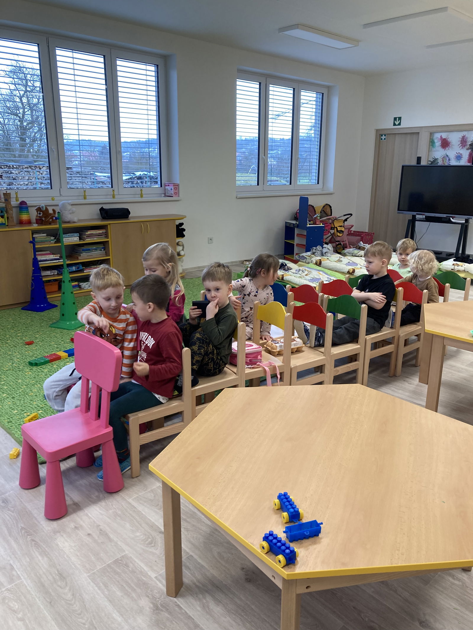 70F23D63-BC9A-4D1A-8B37-19BEC7BA21D2