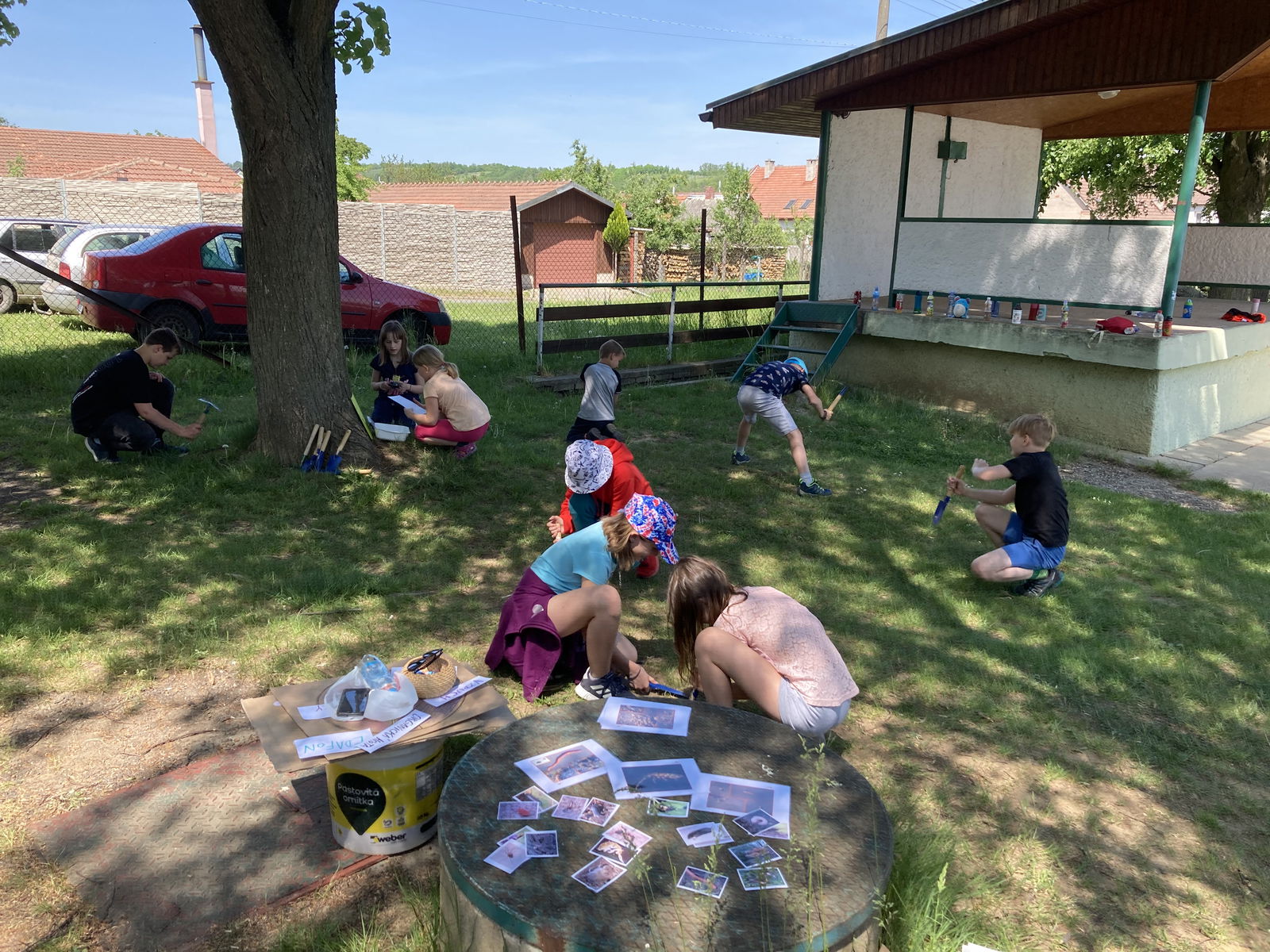 FB8746A4-306D-4FD0-9936-AC28D194A10E