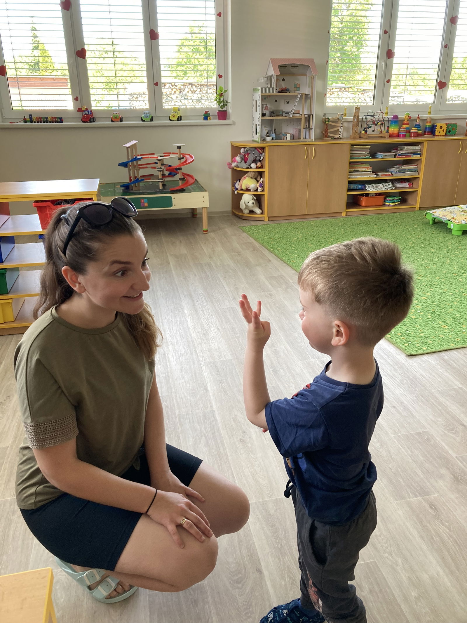 1934127A-FBDB-4FA0-B3A6-D62F26BC2D1A