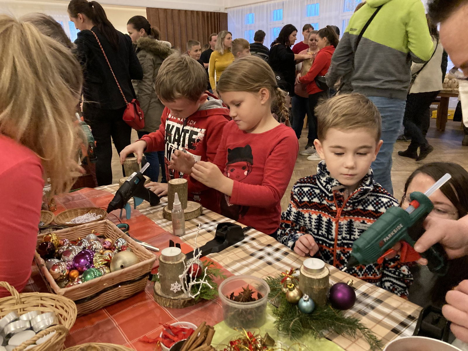 4252a5c1f89776f876060859550bef9f