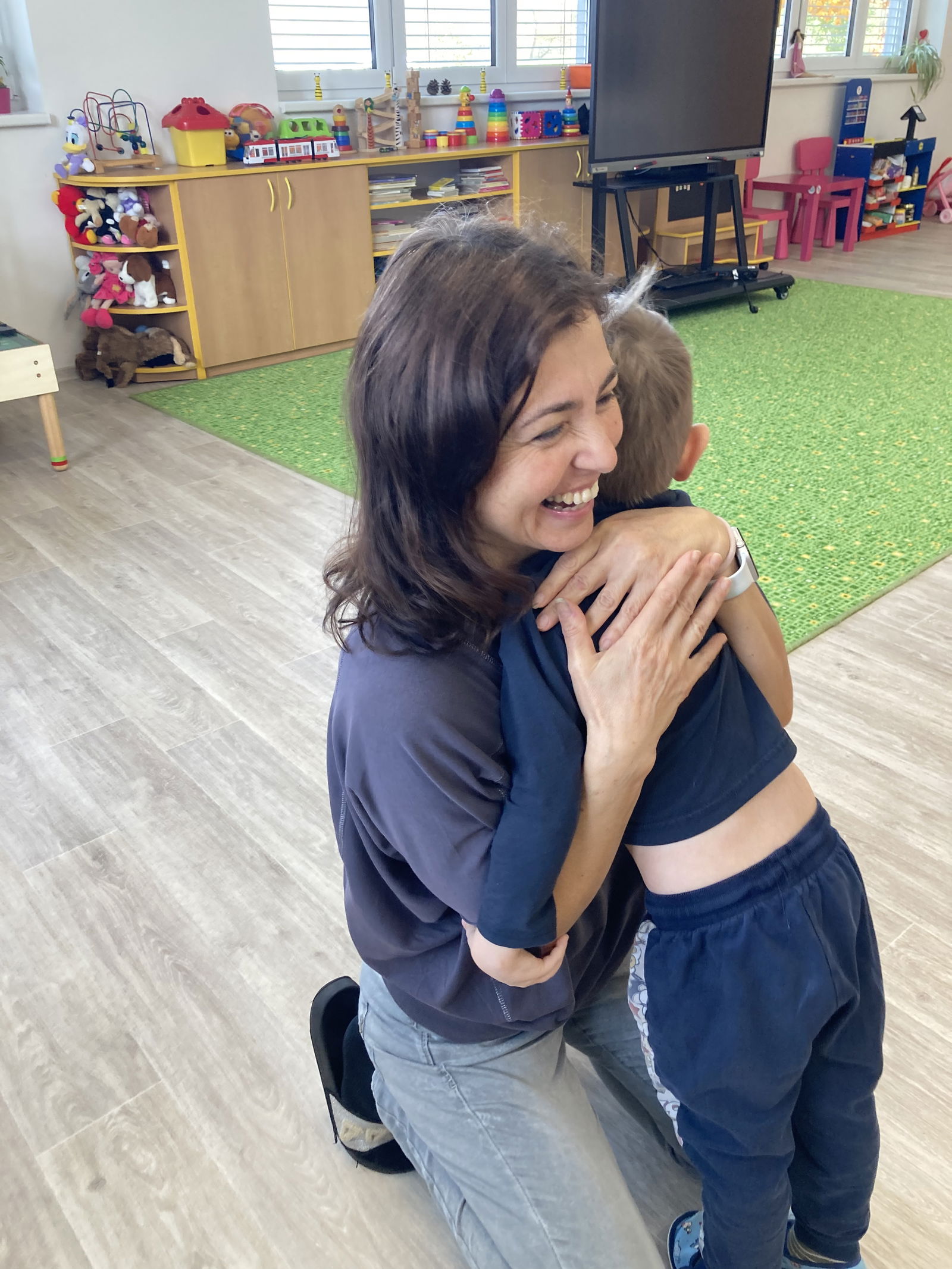 51048C36-32A2-463D-AED5-6107F0521ECE