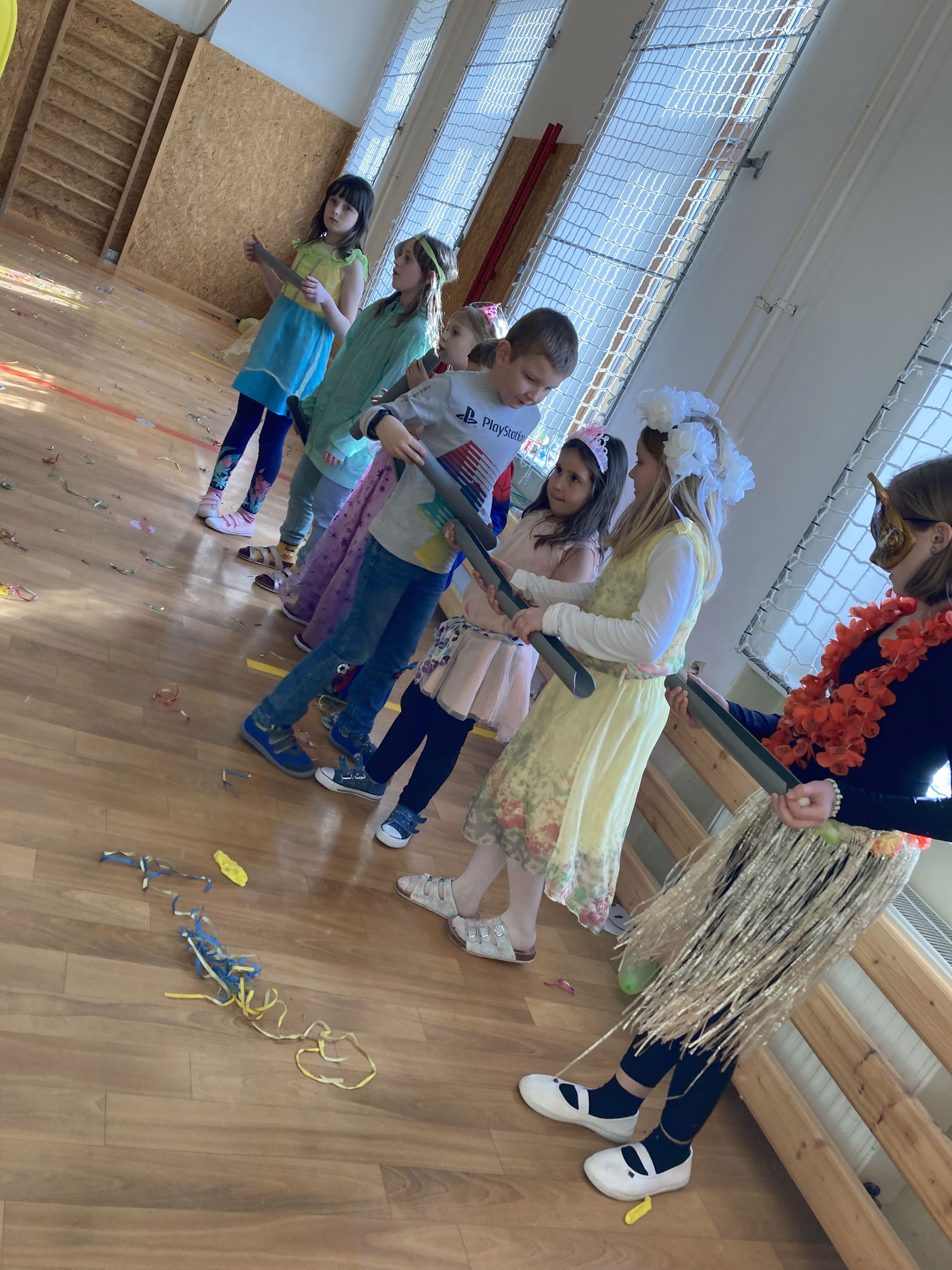 A0E3EEB7-CBDD-41D0-877D-C5B4AE39E0A4