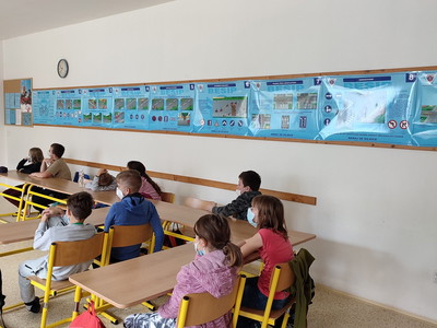 f44d371407b7e09f7d32187d4d5585e2