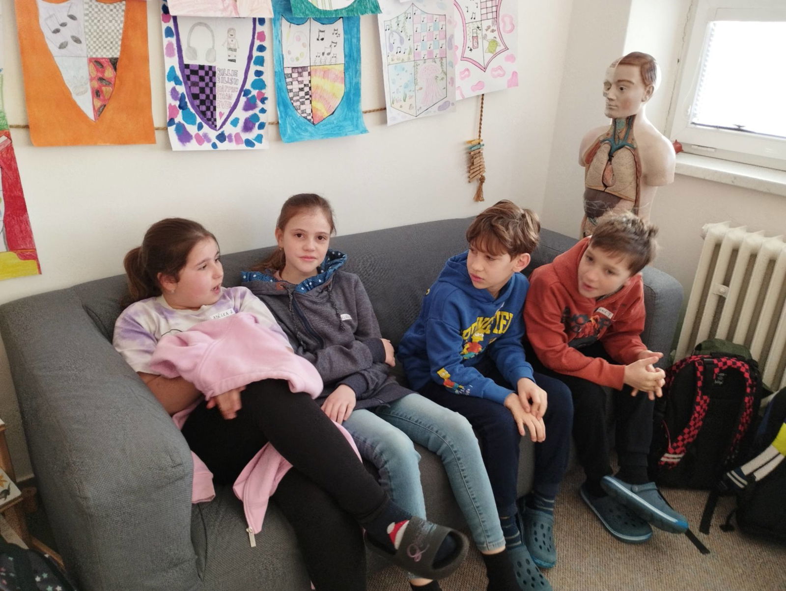 530b4441-7571-4162-8190-b7b8d185ebfb