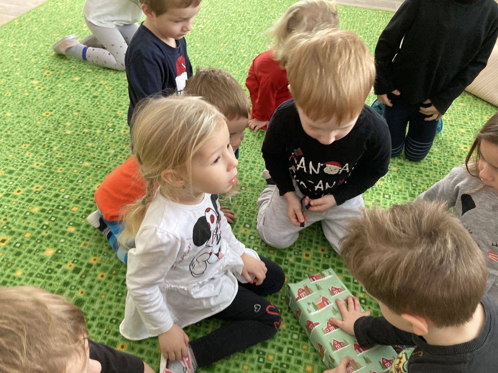 BD9E1D20-82F6-45E4-A76C-2BED59C11DC2