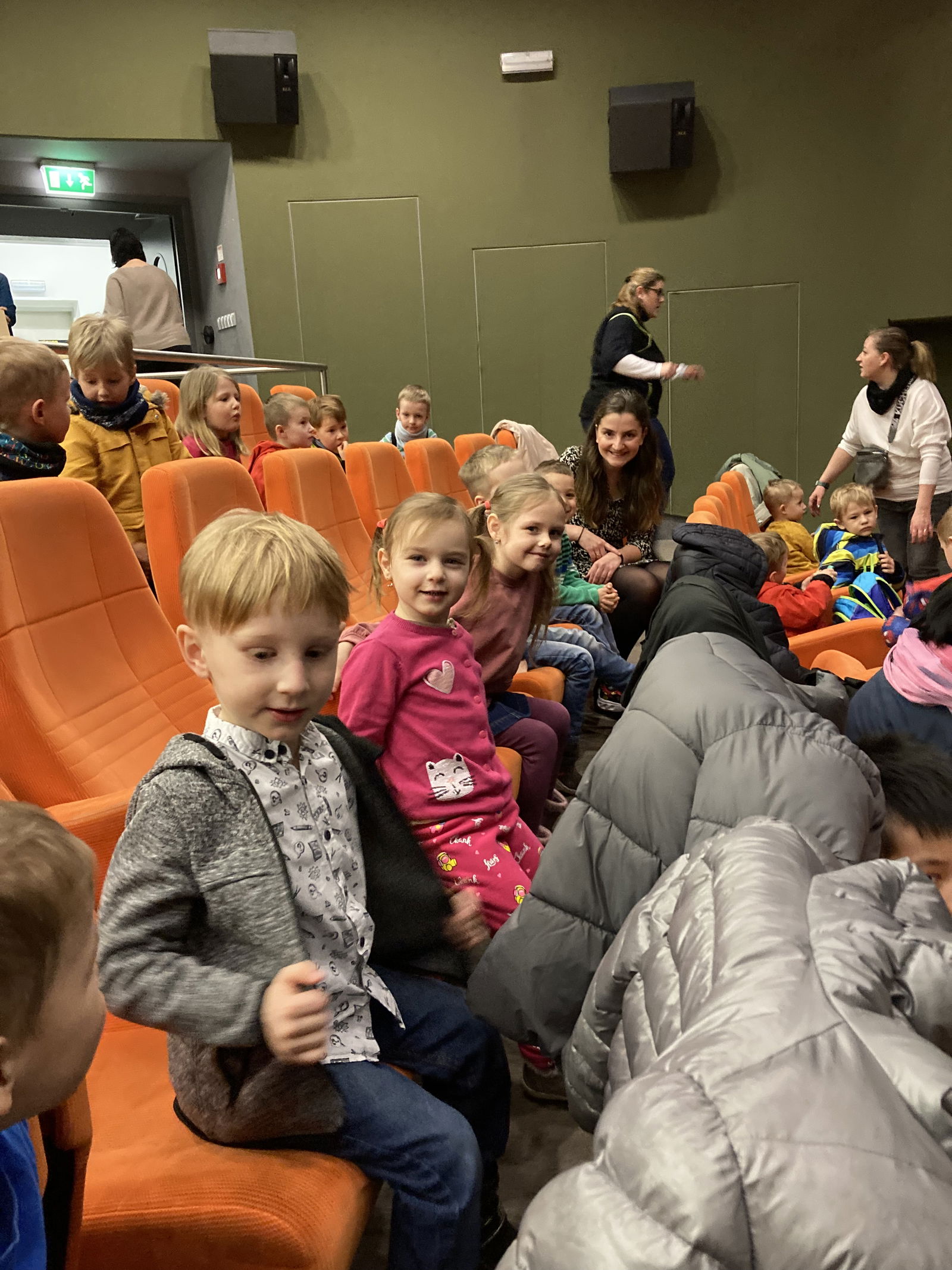 6A5A5154-C39C-441F-8F8E-894F114D0A59