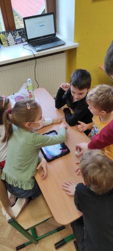 455704daec4159f15ddcbdb4289e03db