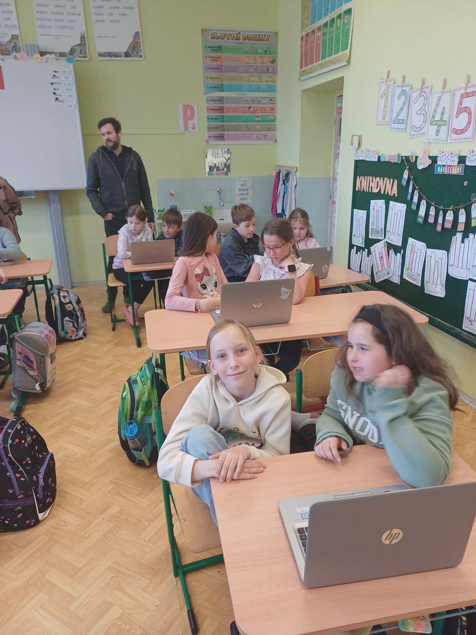 b1615b2e-7fe5-407e-ad3c-d615b9c13599 (1)