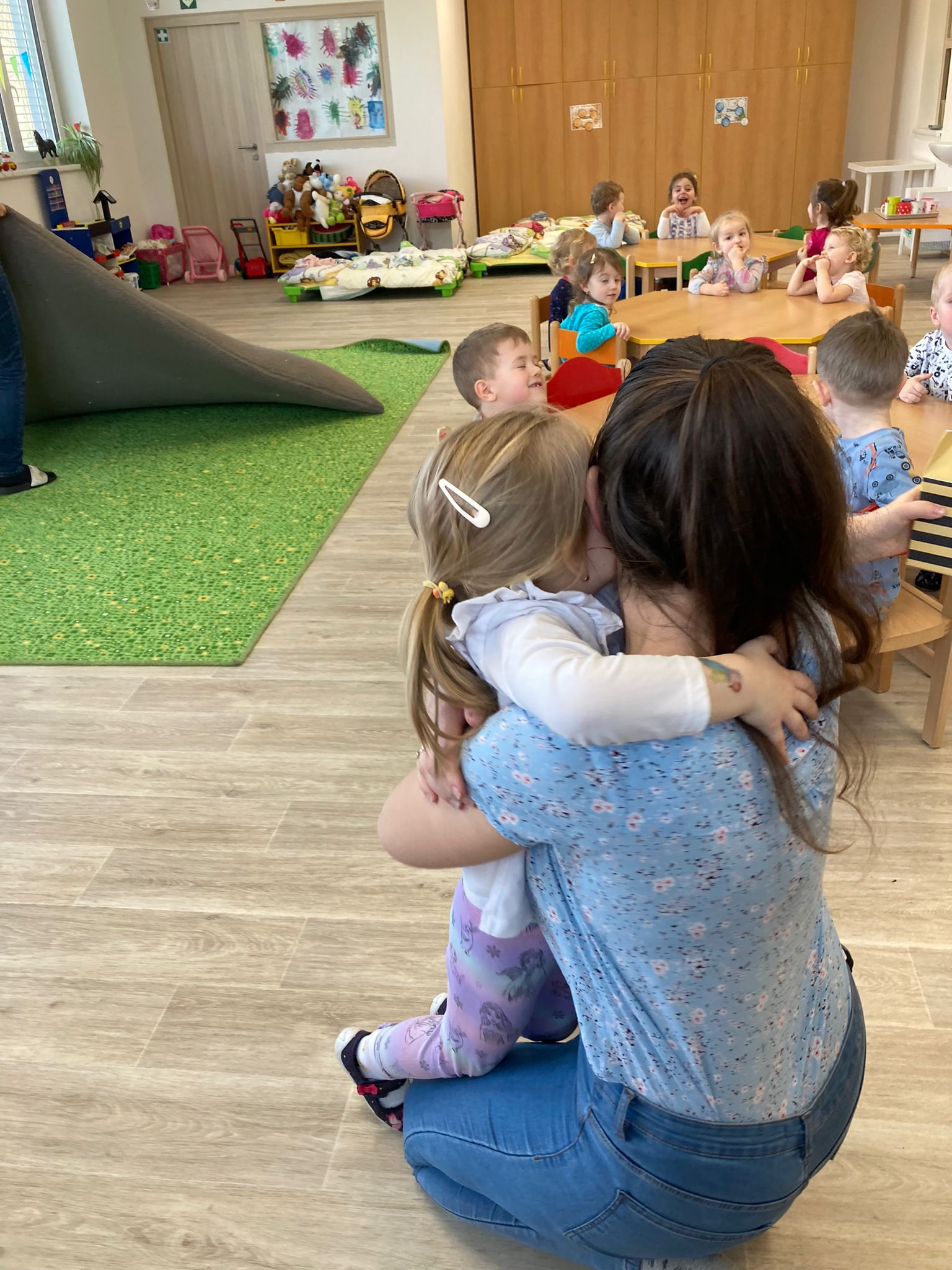 2bef2461-c01e-471e-aaa5-2eb564ccc63e