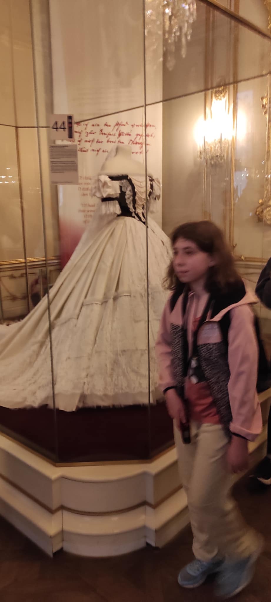 24614cb2-d08b-4392-bf70-a6e788ebcf8f