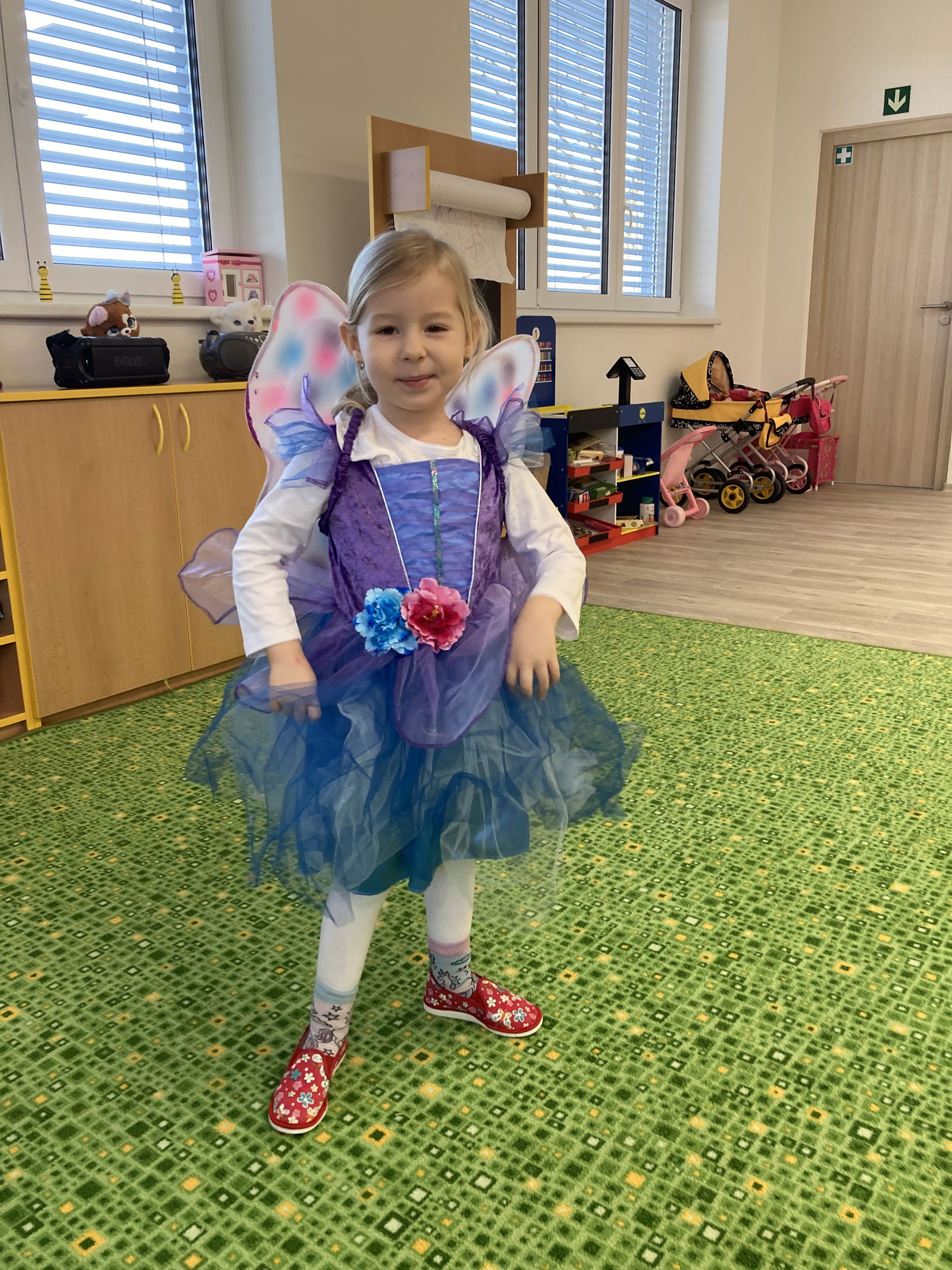 2612EADC-2116-4A7D-A19A-BE56269DB1FA