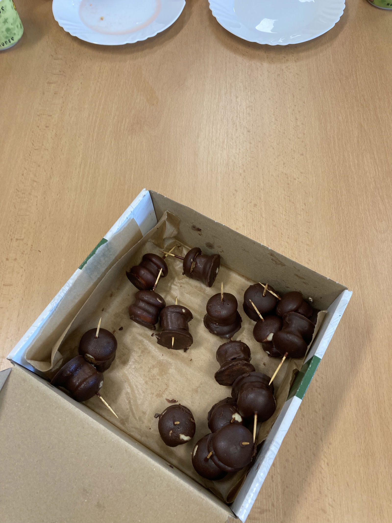 4F7BD781-2DF8-46D8-830A-954BA85938E0