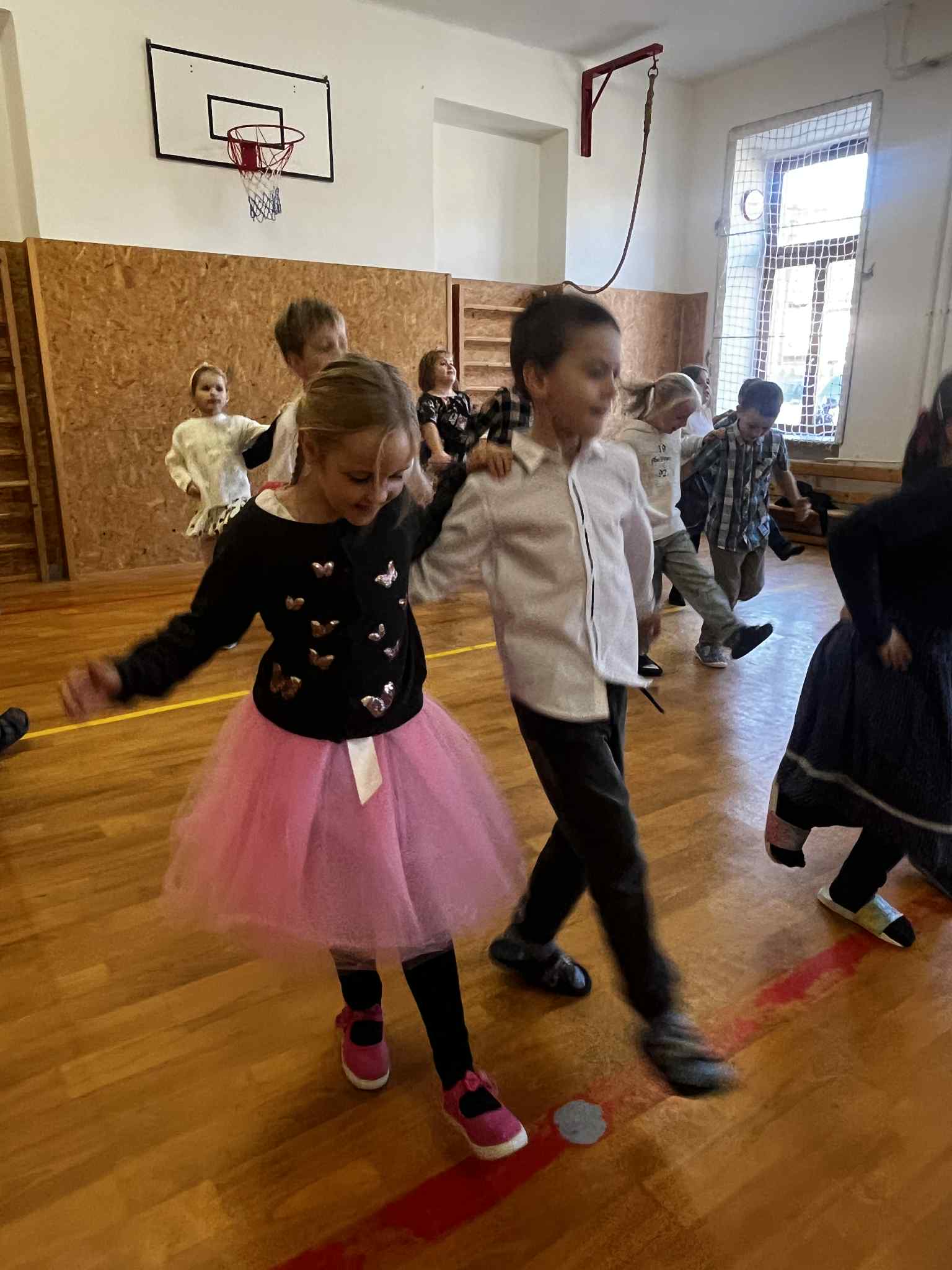 c47da800-e294-45e6-b7c0-cd09a544f8a0