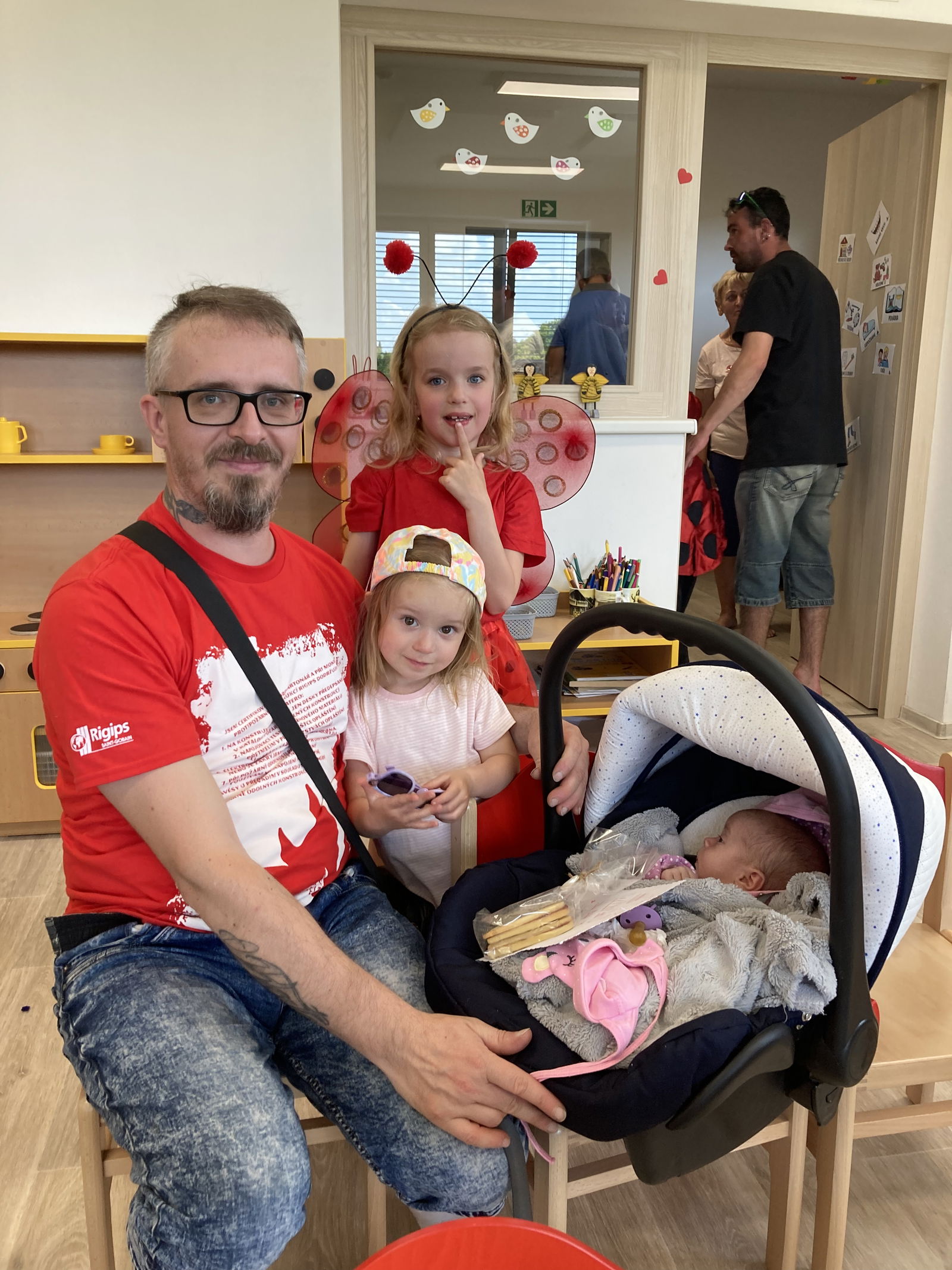 1786274D-B429-4962-AFDF-FE4FD899BD33