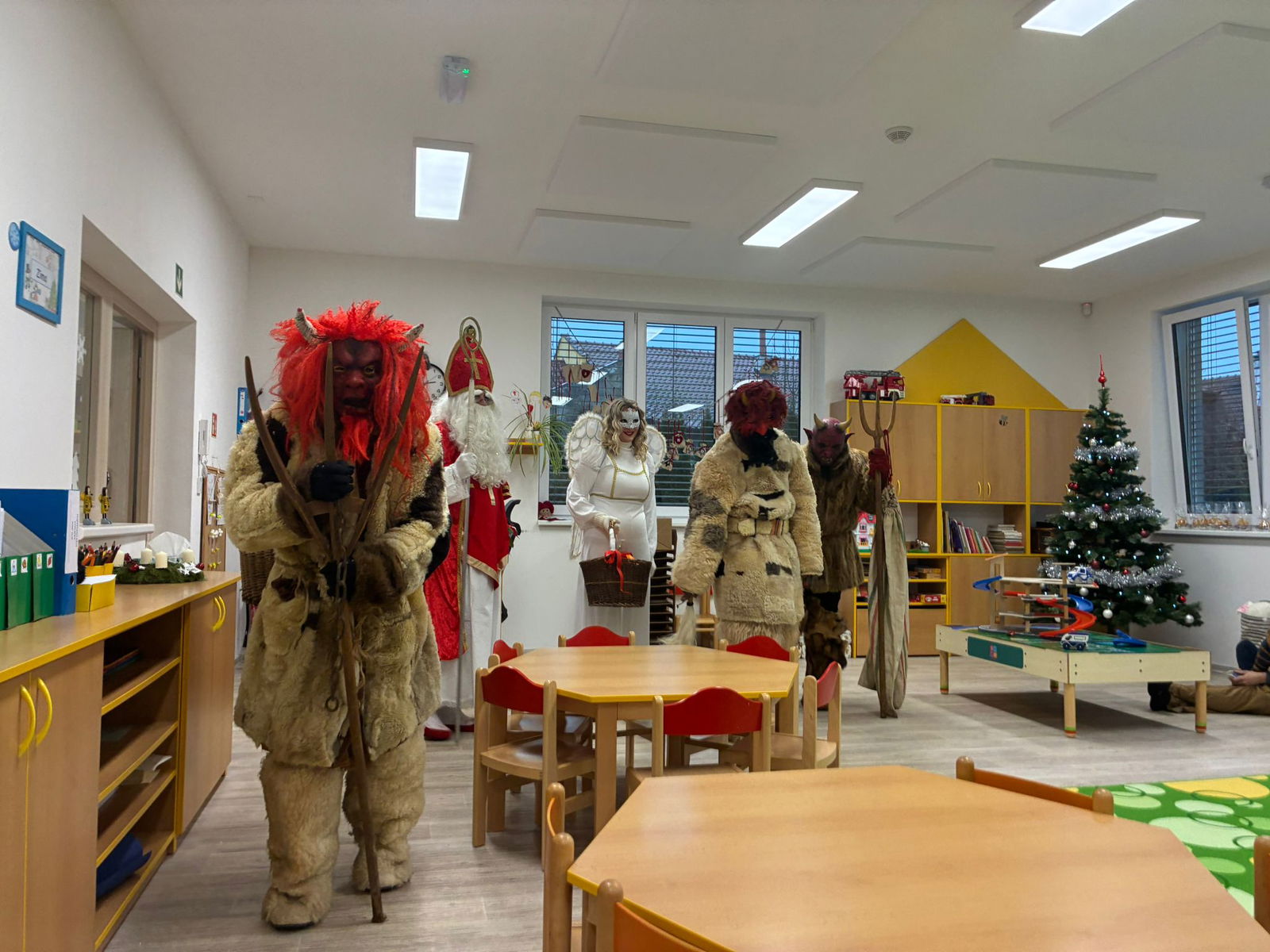 PHOTO-2025-12-09-15-20-28