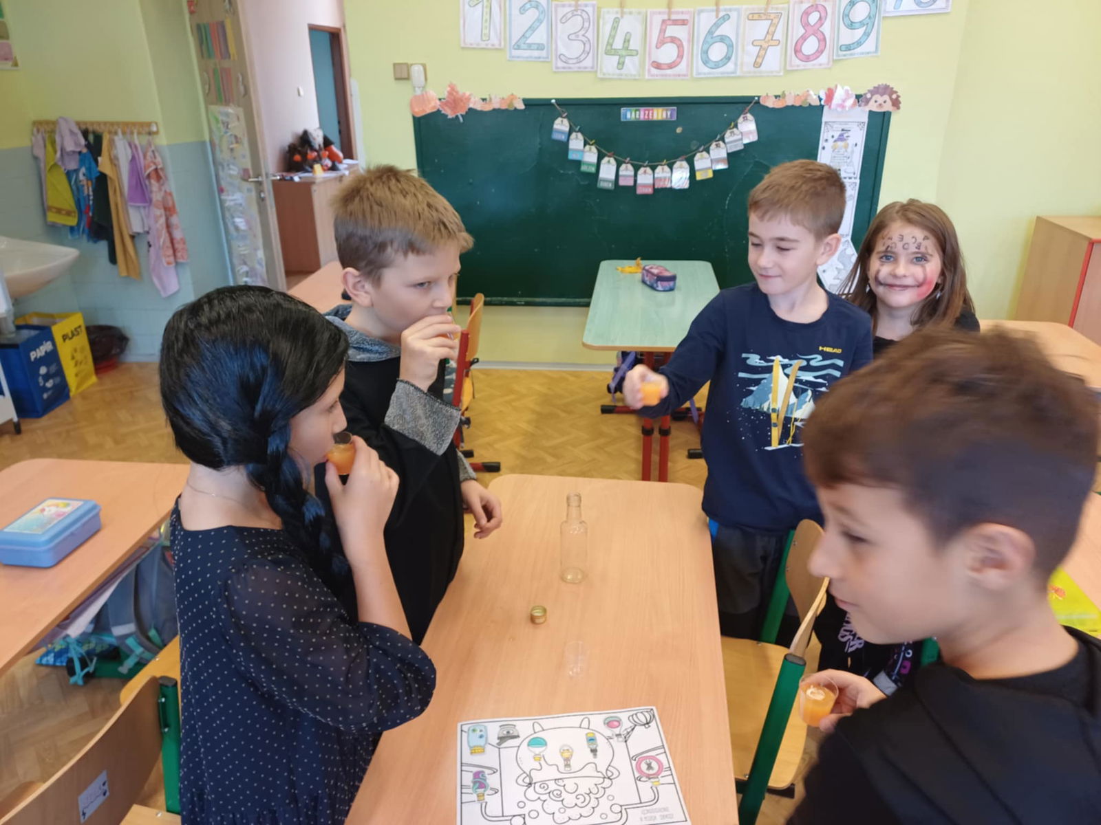 a37ee40d-ea72-4cce-8e6f-18d8a3de76e4