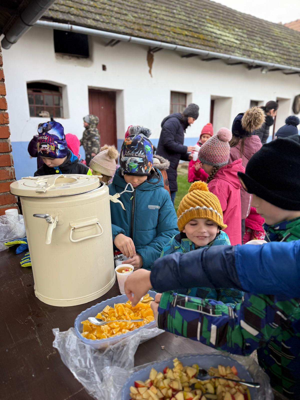 WhatsApp Image 2025-12-17 at 12.14.47 (5)