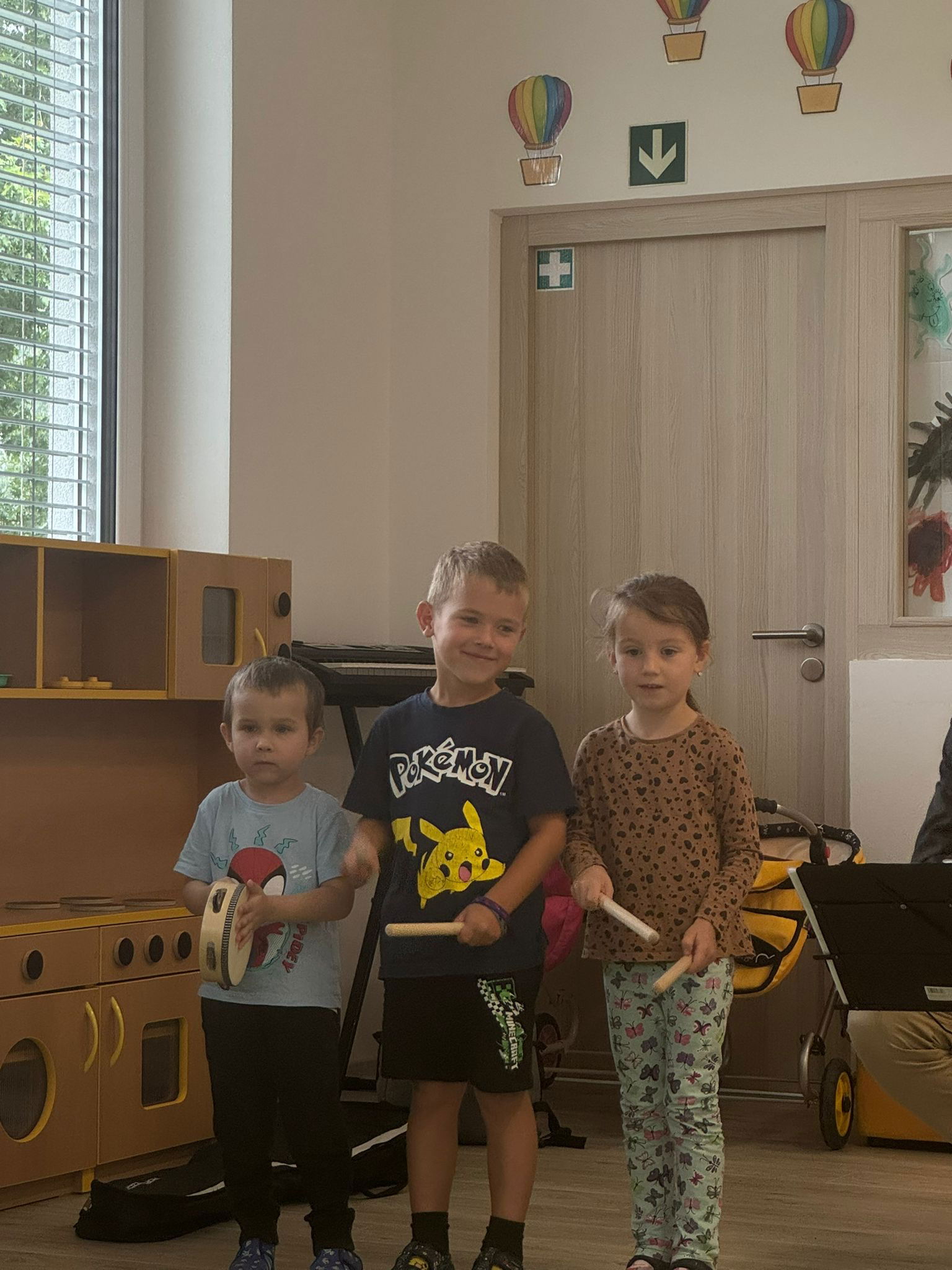 f2738b13-94ed-4ac0-a21e-66ad73147e02