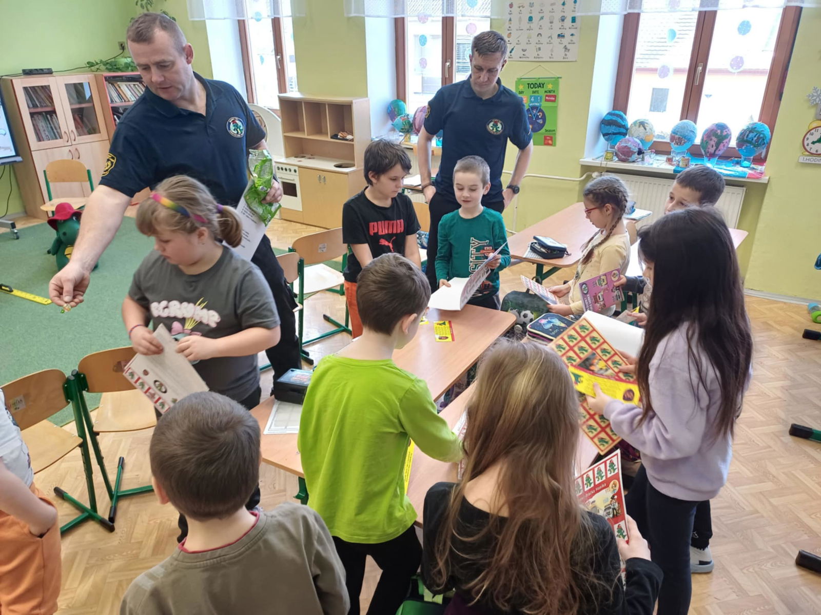 f16b0646-c975-4a56-bed3-2934e9d66a7e