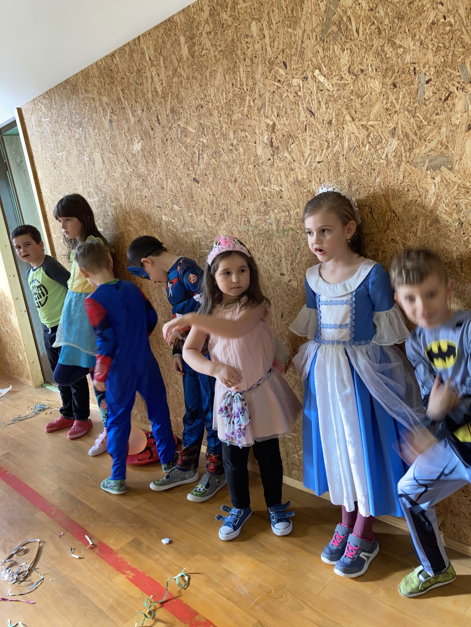 B070CF3D-5268-4A2F-8E66-0DC0CF9EE099