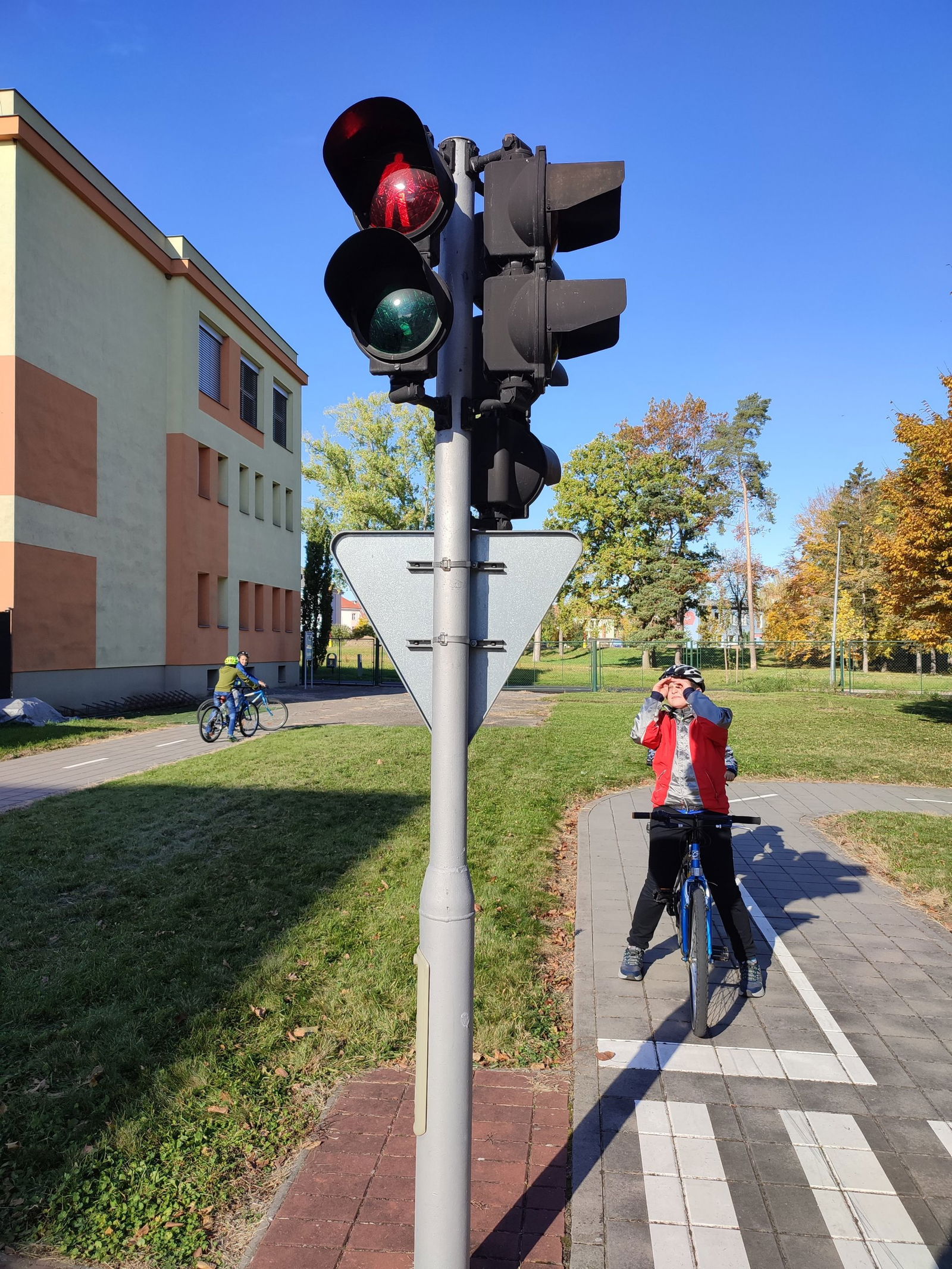 2e8a20c23a6f7e053addf4233fe5323b